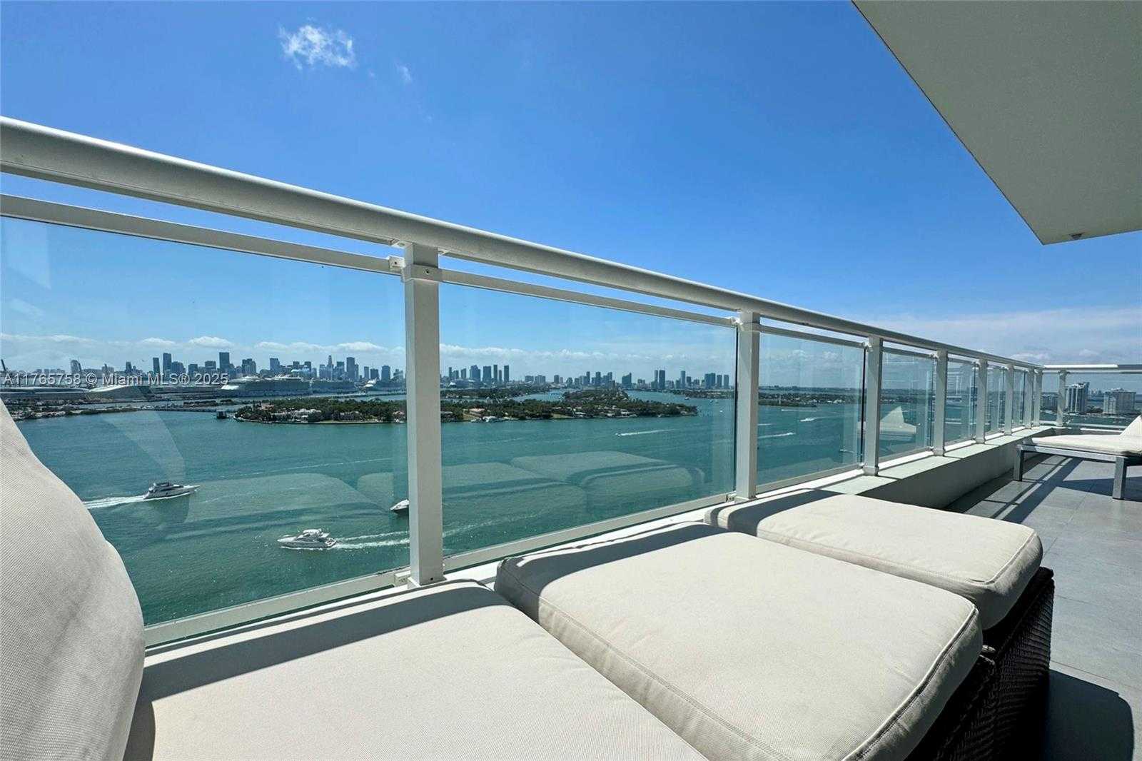 Small Image of 540 WEST AVE #2114, Miami Beach Number 20