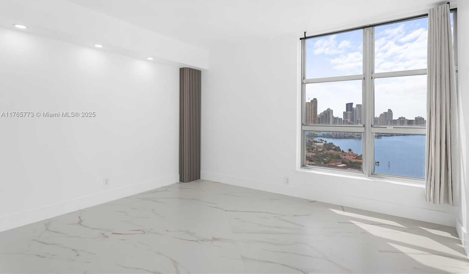 Small Image of 19195 NORTH EAST 36TH CT #2301, Aventura Number 11