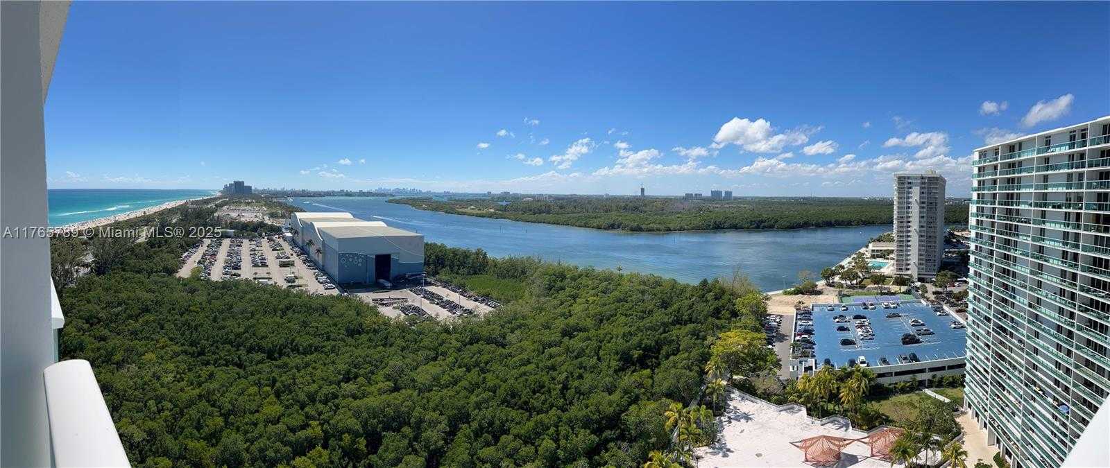 Small Image of 100 BAYVIEW DR #1918, Sunny Isles Beach Number 10