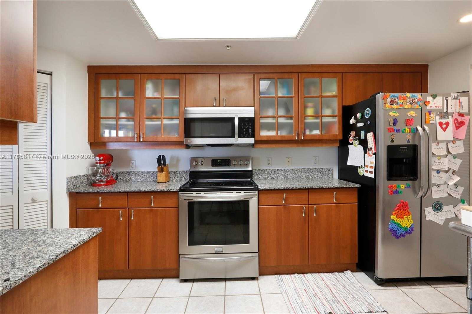 Small Image of 701 BRICKELL KEY BLVD #1412, Miami Number 6
