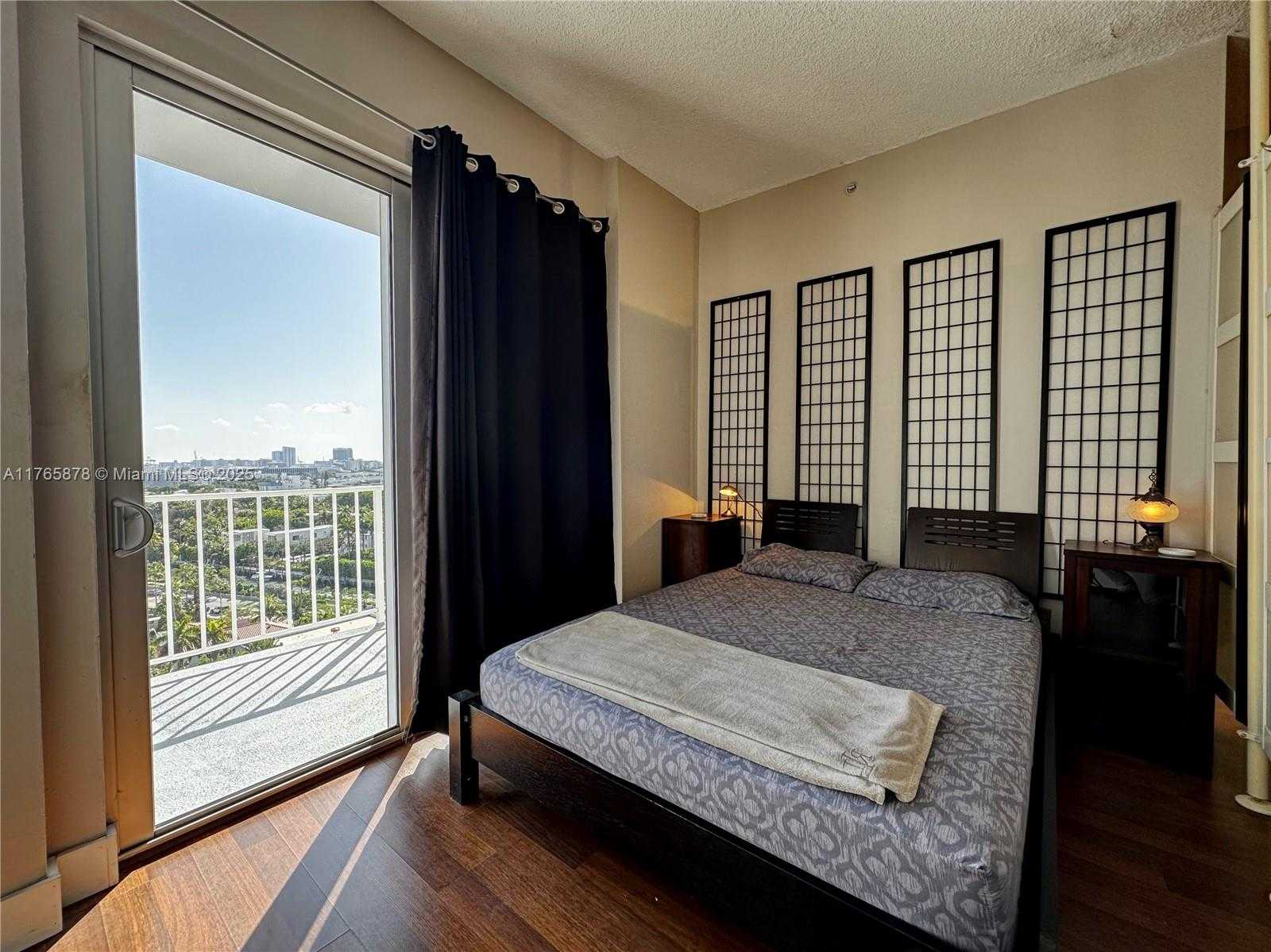Small Image of 2829 INDIAN CREEK DR #1407, Miami Beach Number 2