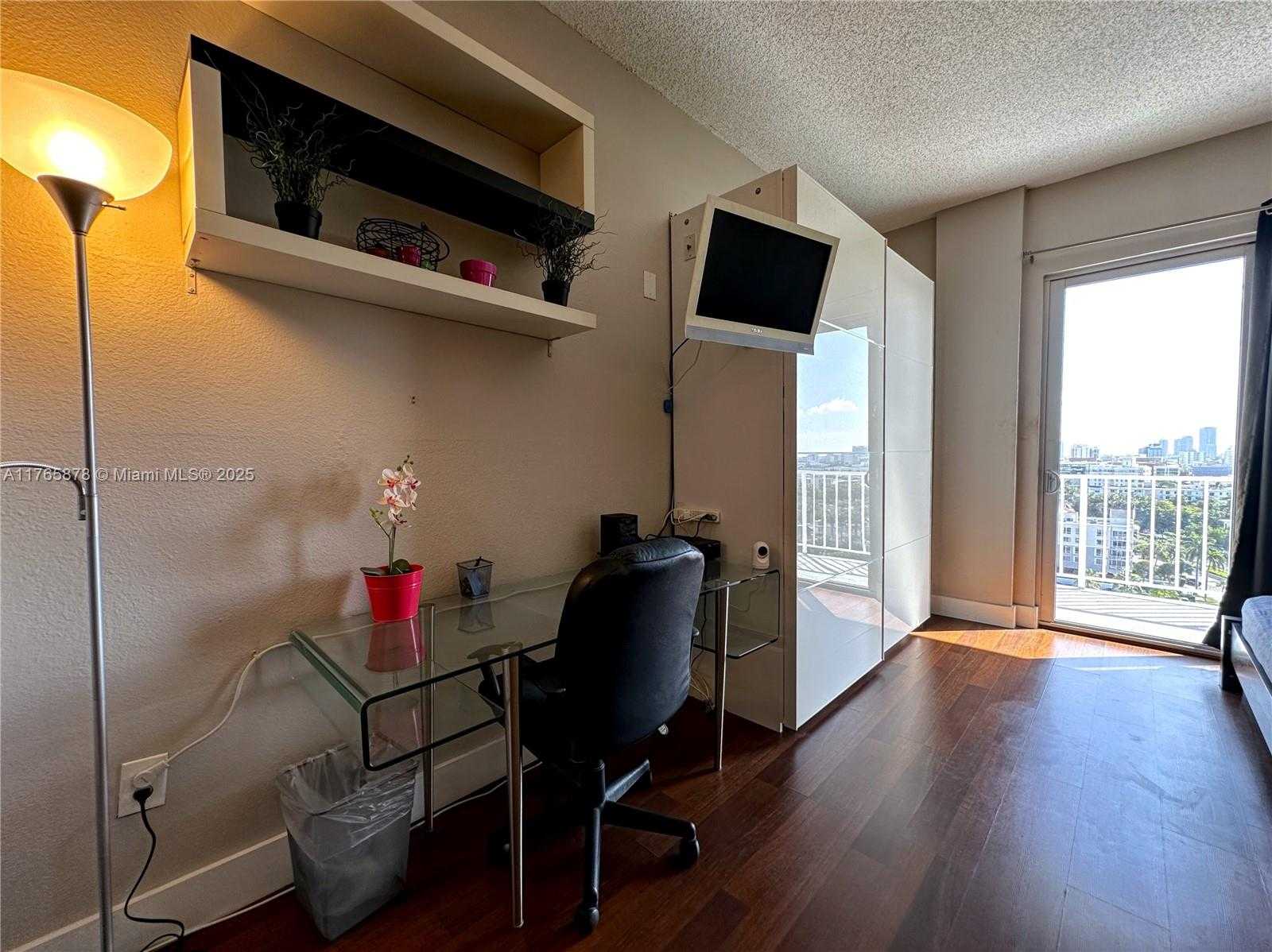 Small Image of 2829 INDIAN CREEK DR #1407, Miami Beach Number 6