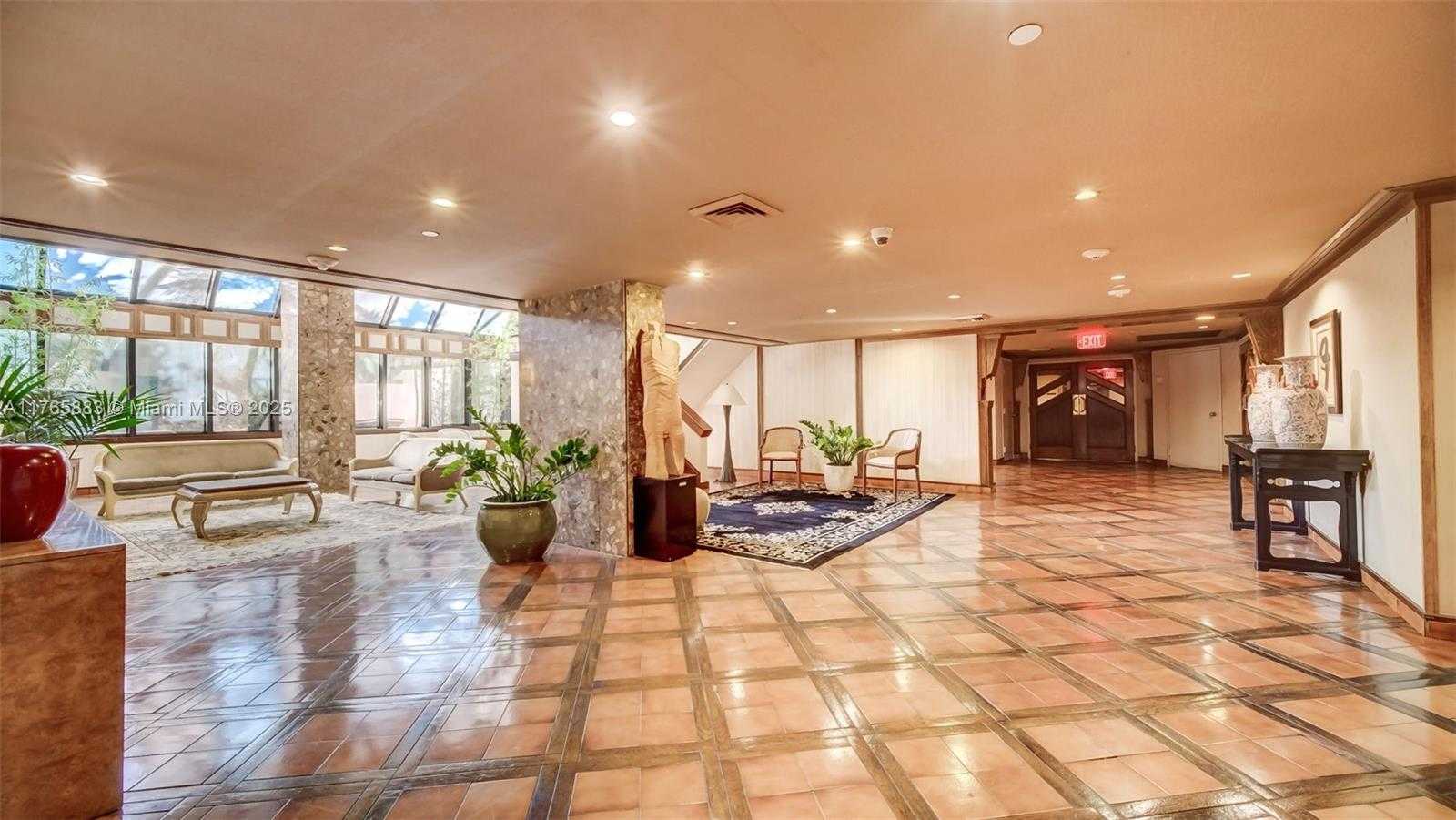 Small Image of 520 BRICKELL KEY DR #A914, Miami Number 28