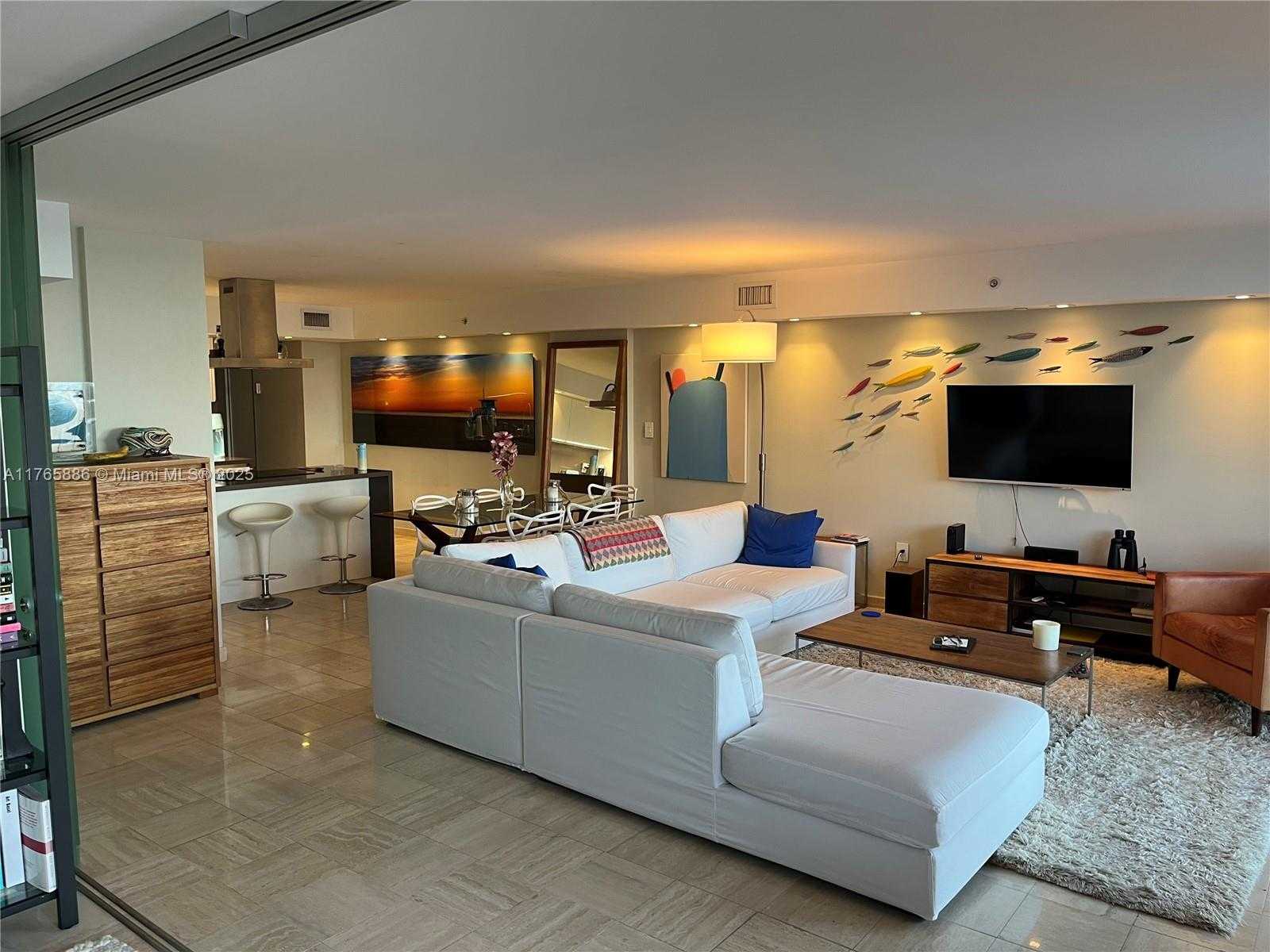 Small Image of 2457 COLLINS AVE #405, Miami Beach Number 18
