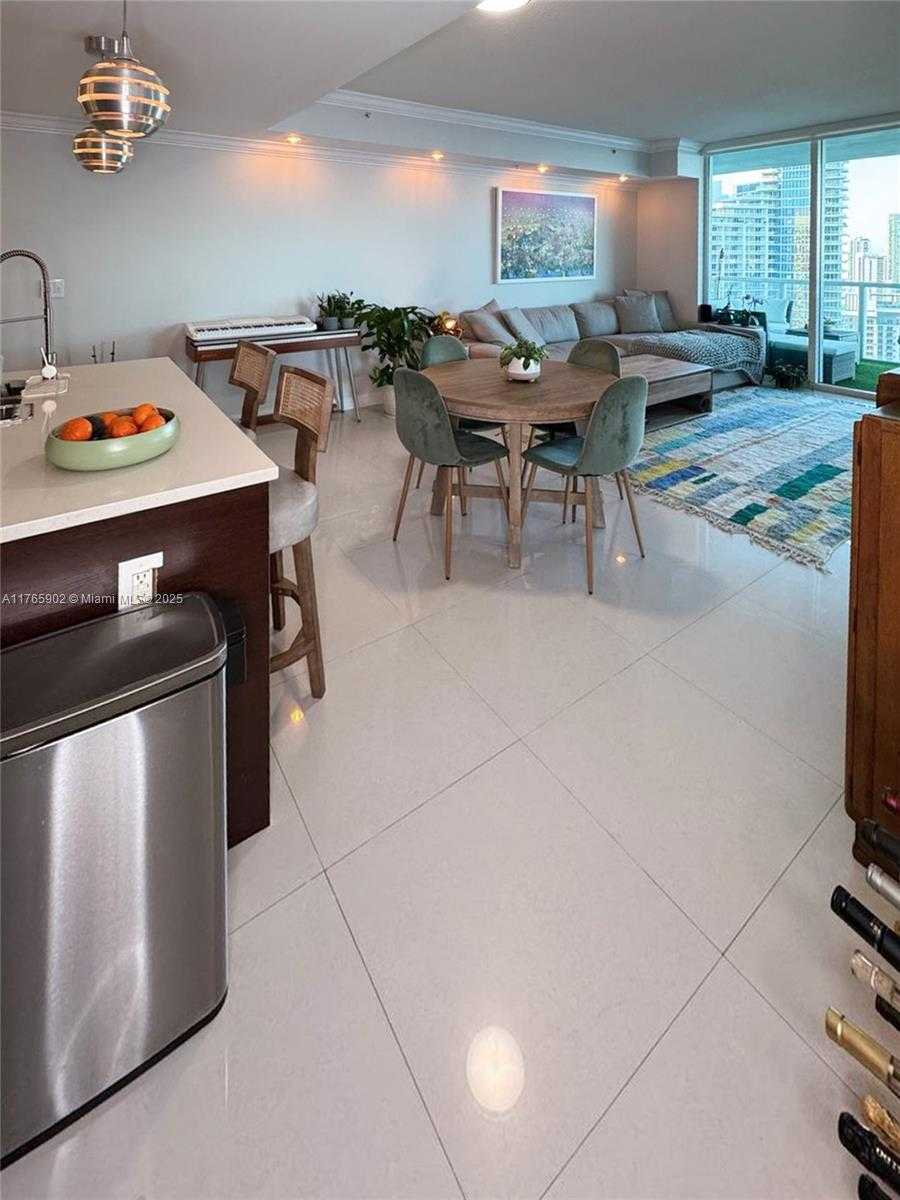Small Image of 1900 NORTH BAYSHORE DR #3915, Miami Number 14