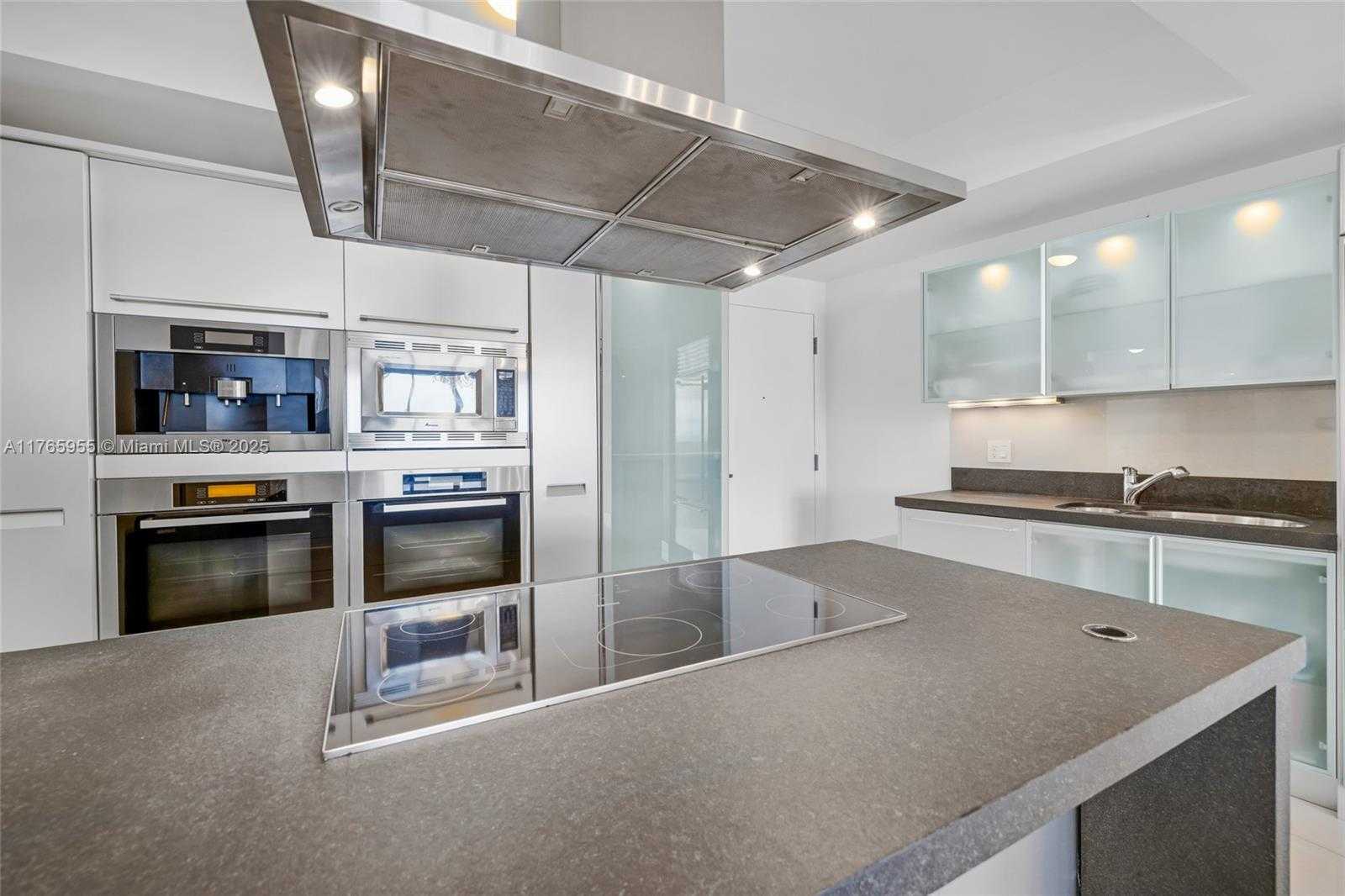Small Image of 18201 COLLINS AVE #902, Sunny Isles Beach Number 10