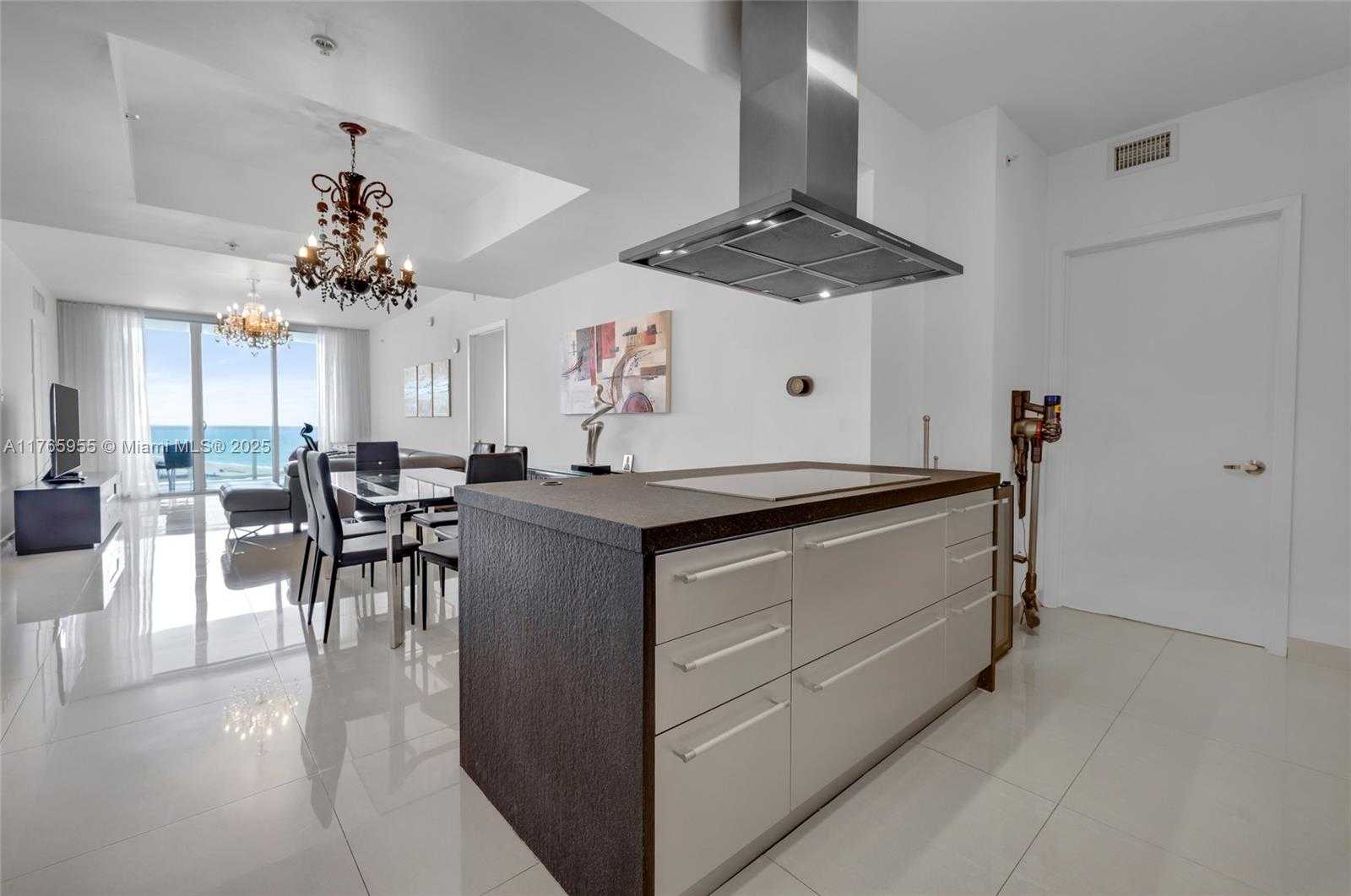Small Image of 18201 COLLINS AVE #902, Sunny Isles Beach Number 15