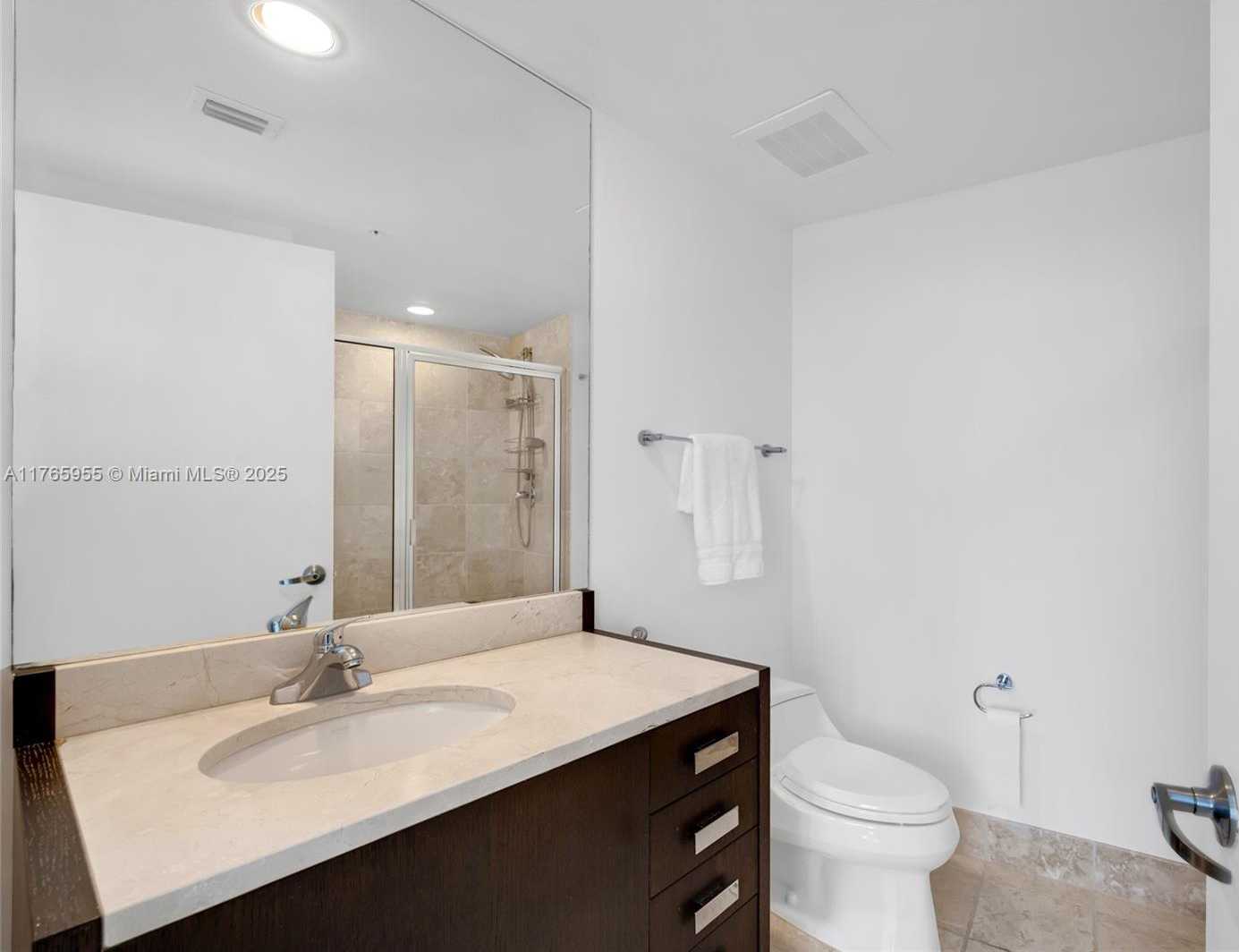 Small Image of 18201 COLLINS AVE #902, Sunny Isles Beach Number 22