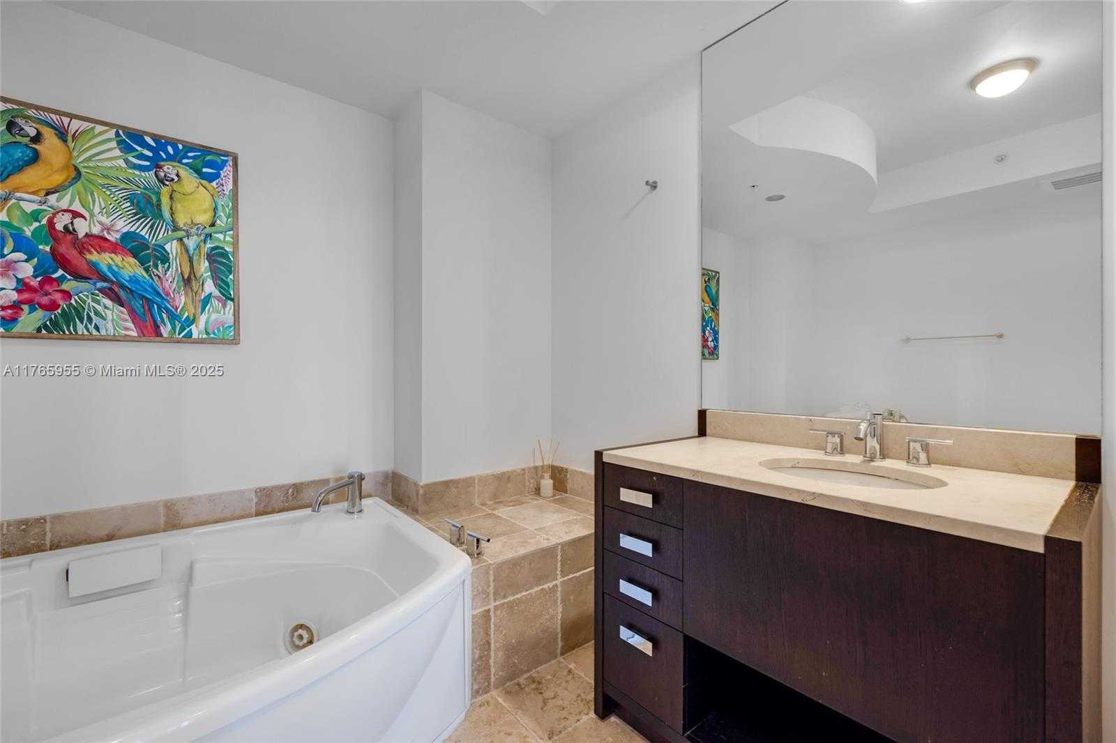 Small Image of 18201 COLLINS AVE #902, Sunny Isles Beach Number 25
