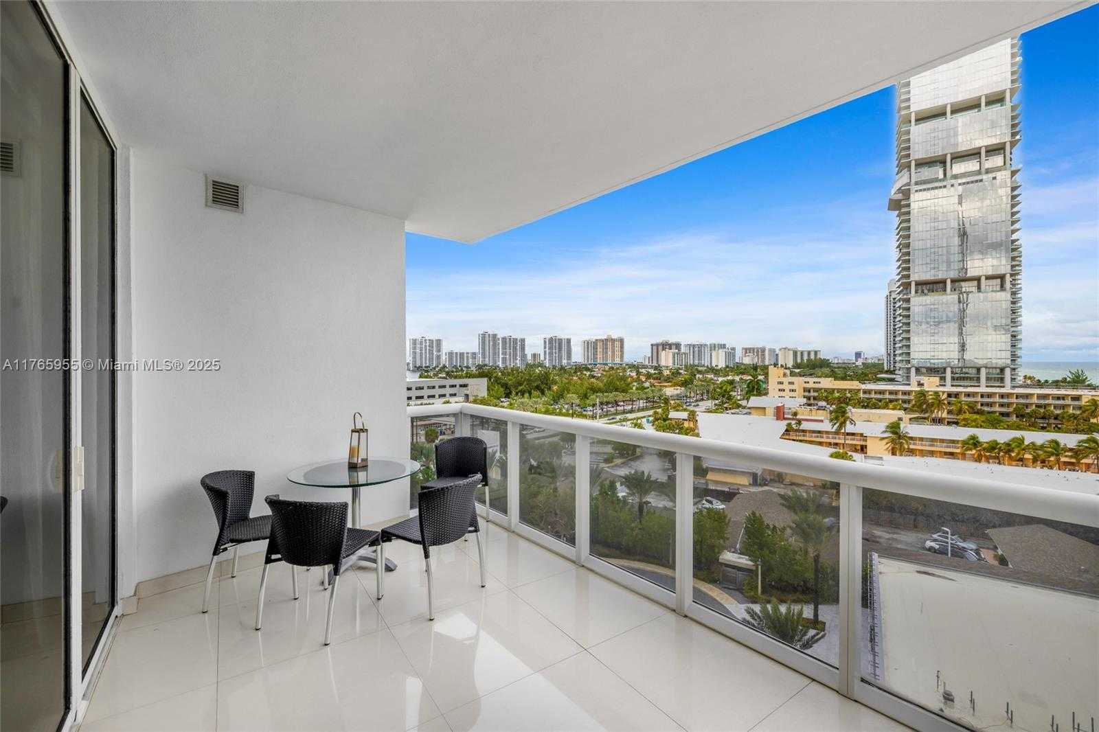 Small Image of 18201 COLLINS AVE #902, Sunny Isles Beach Number 31