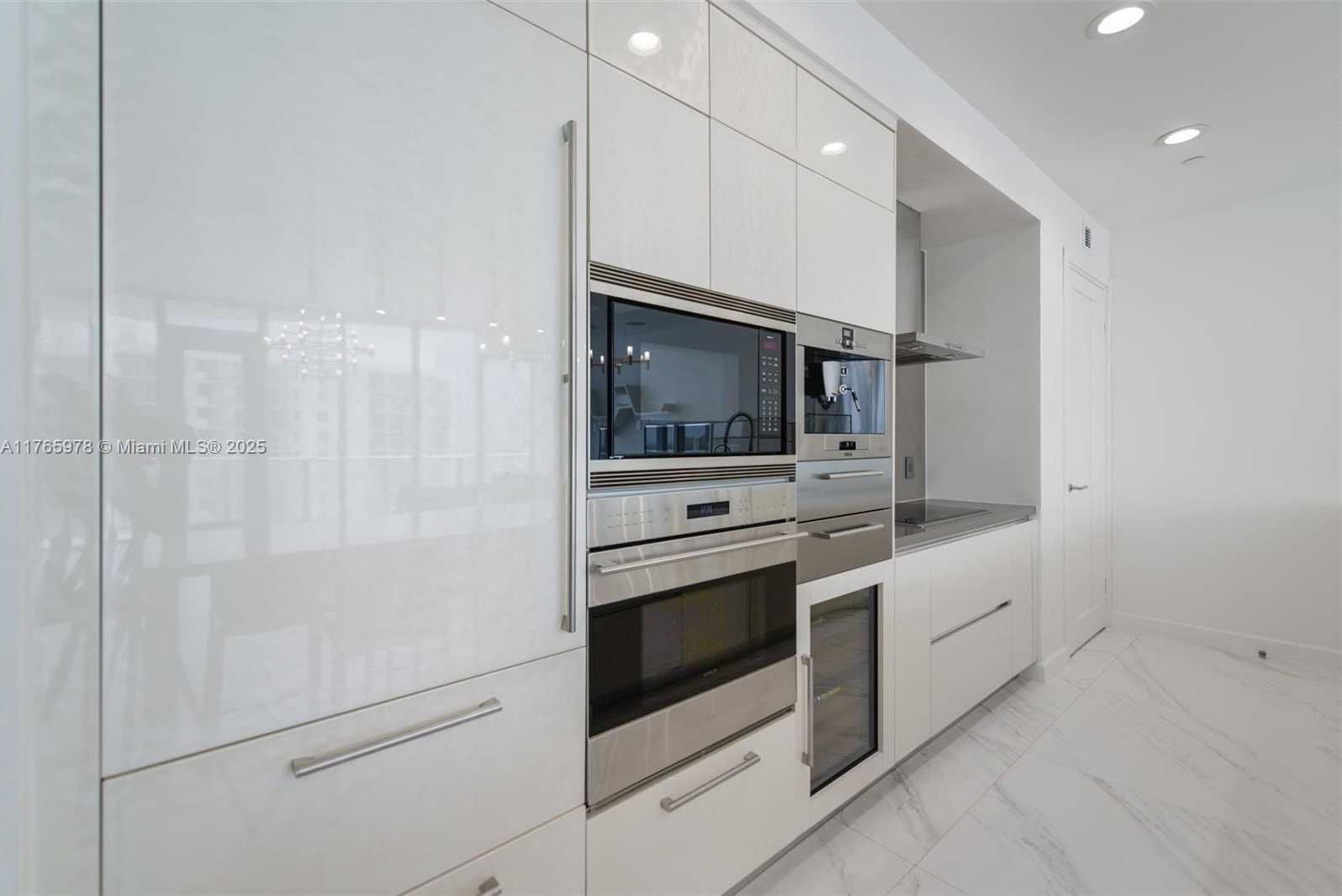 Small Image of 17475 COLLINS AVE #1703, Sunny Isles Beach Number 14