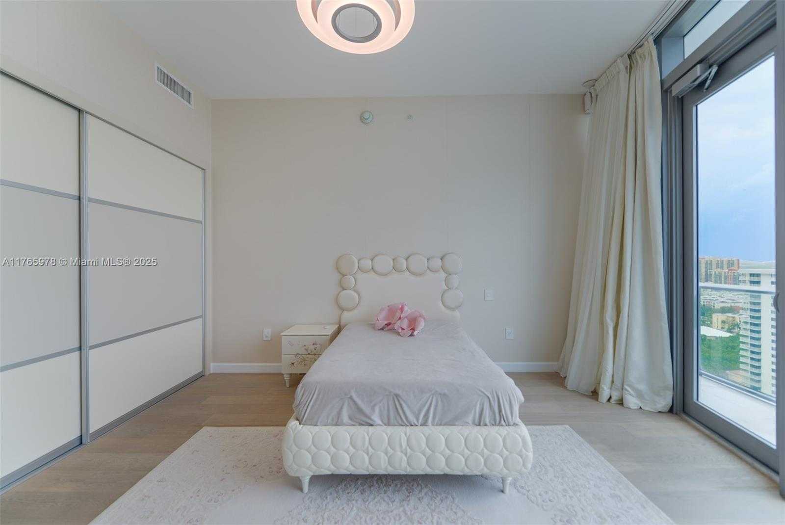 Small Image of 17475 COLLINS AVE #1703, Sunny Isles Beach Number 22
