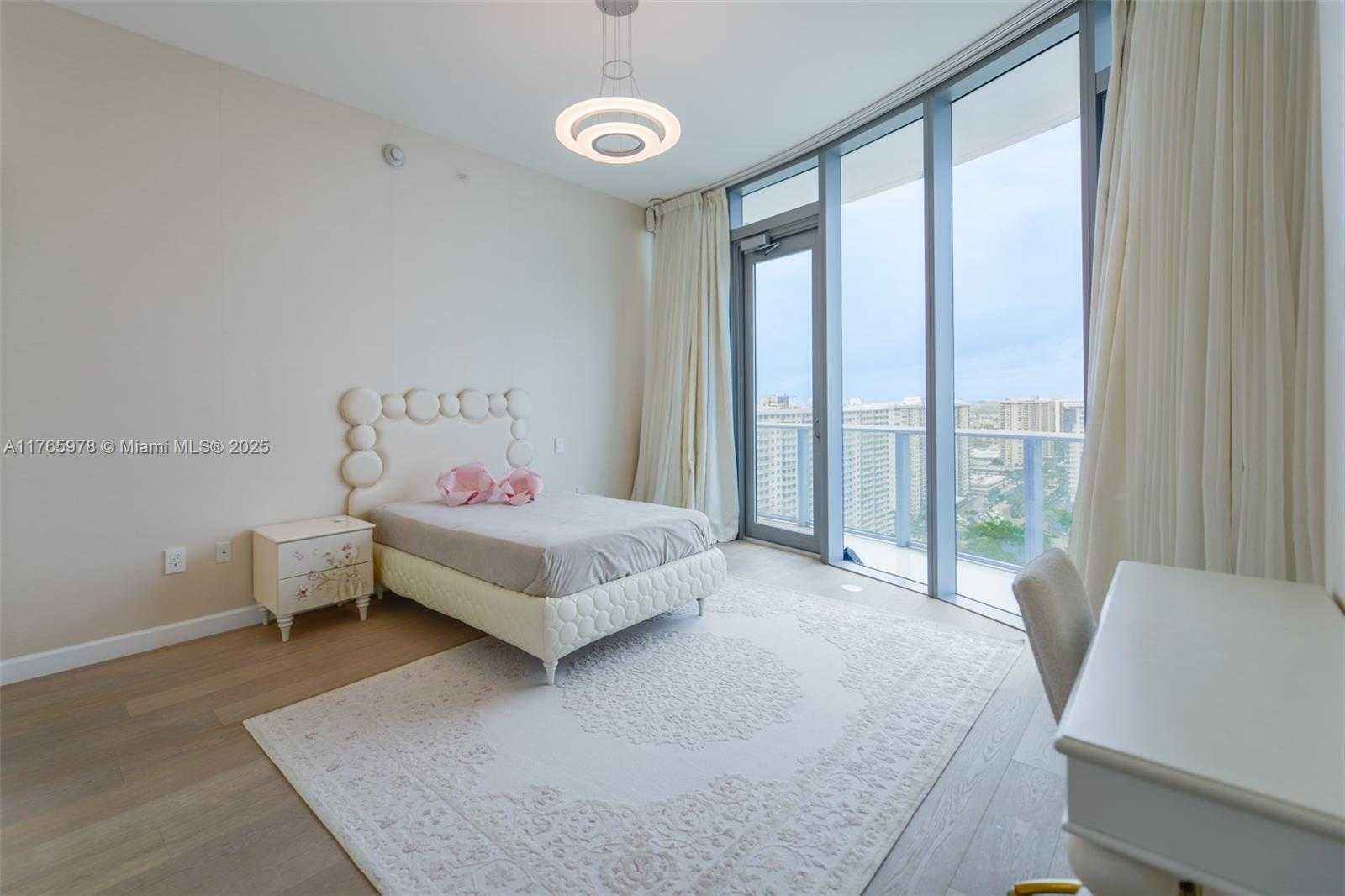 Small Image of 17475 COLLINS AVE #1703, Sunny Isles Beach Number 24