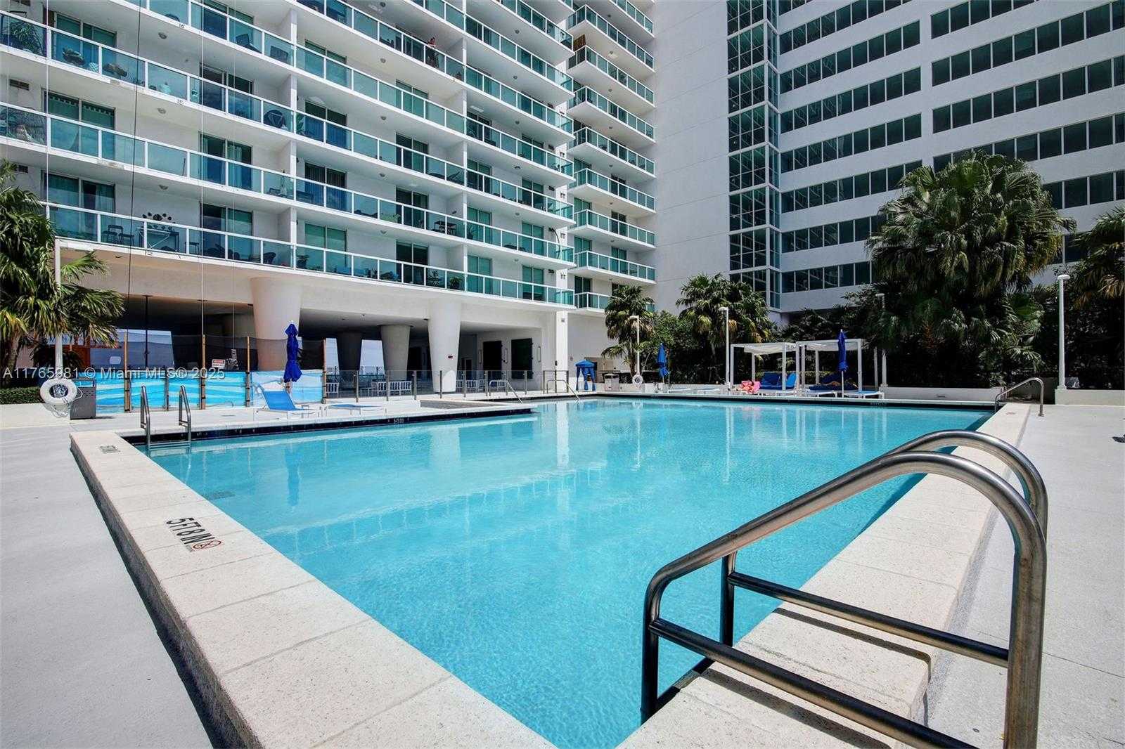 Small Image of 1800 NORTH BAYSHORE DR #1411, Miami Number 18