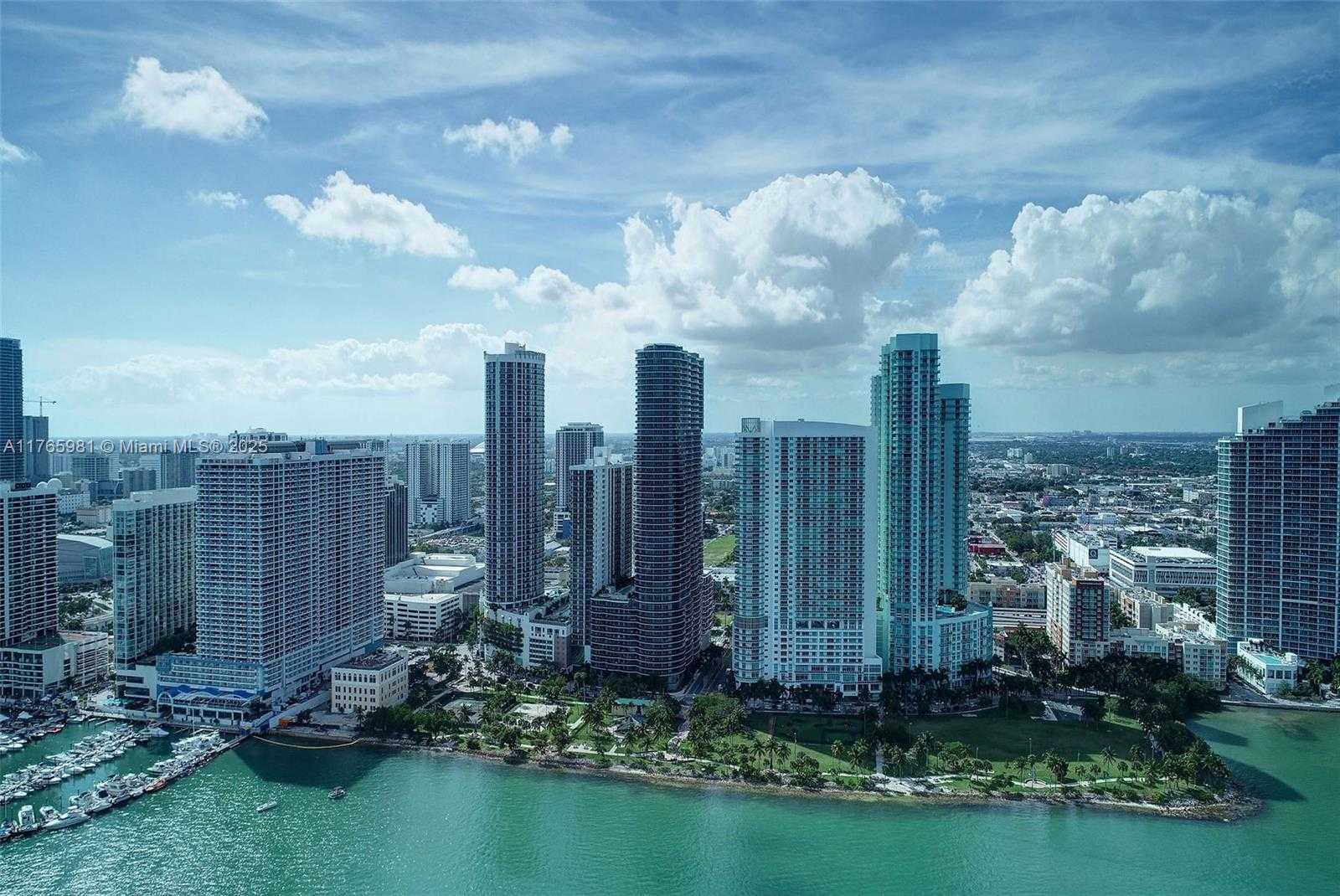 Small Image of 1800 NORTH BAYSHORE DR #1411, Miami Number 33