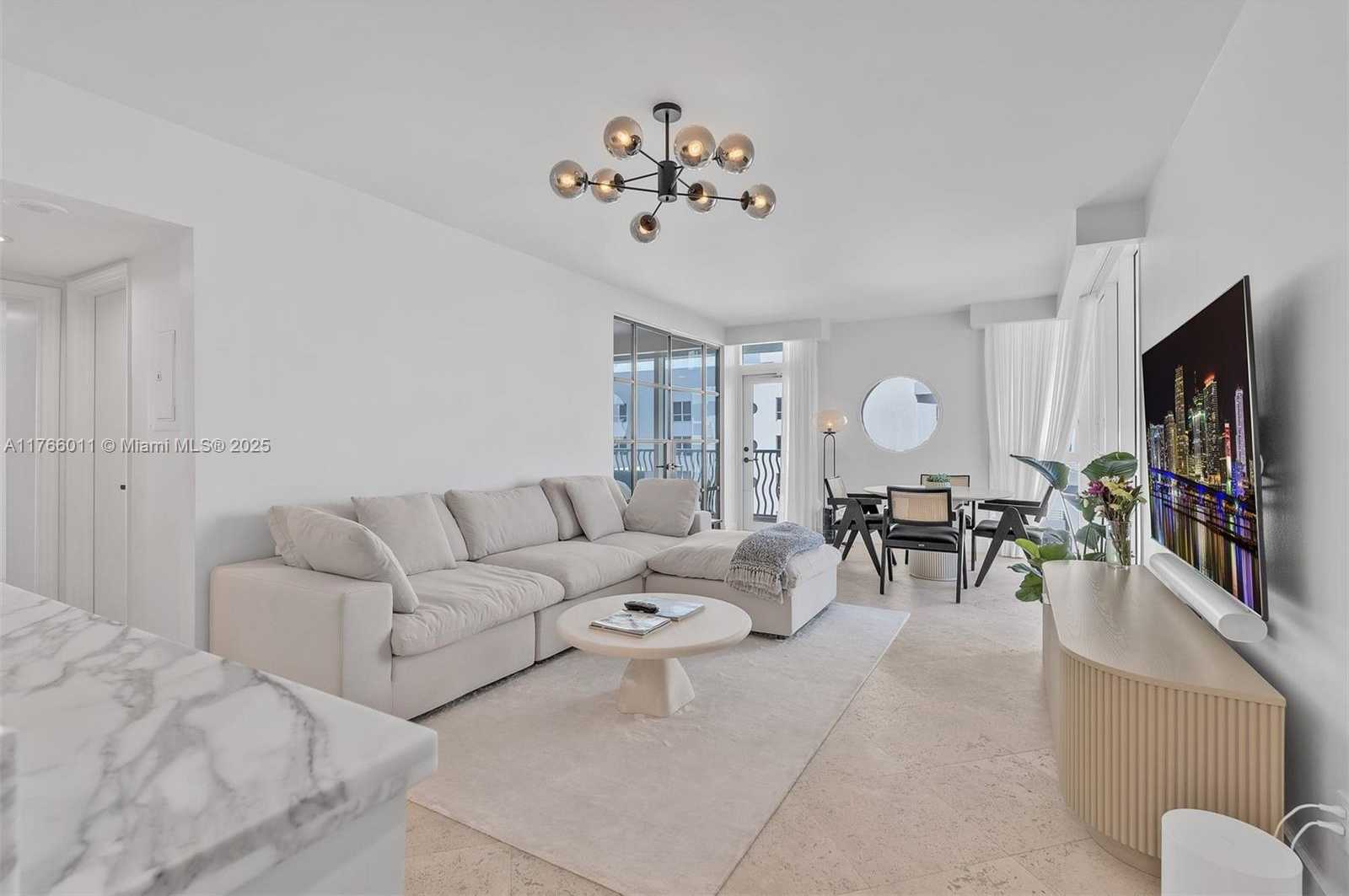 Small Image of 1500 OCEAN DR #607, Miami Beach Number 12