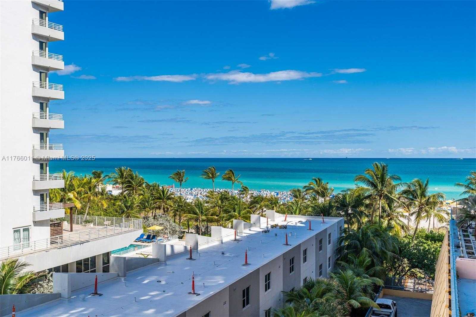 Small Image of 1500 OCEAN DR #607, Miami Beach Number 2