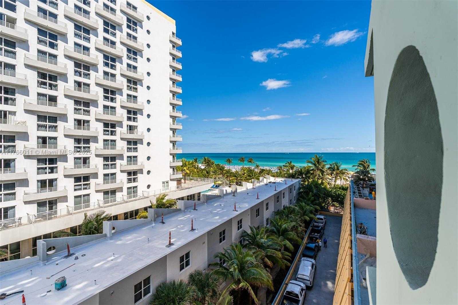 Small Image of 1500 OCEAN DR #607, Miami Beach Number 28