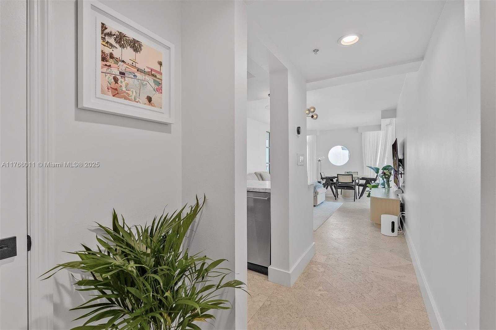 Small Image of 1500 OCEAN DR #607, Miami Beach Number 32