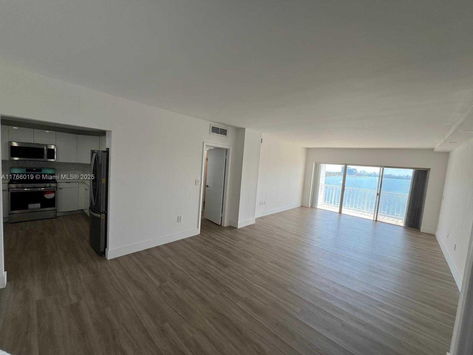 Small Image of 500 BAYVIEW DR #1120, Sunny Isles Beach Number 15