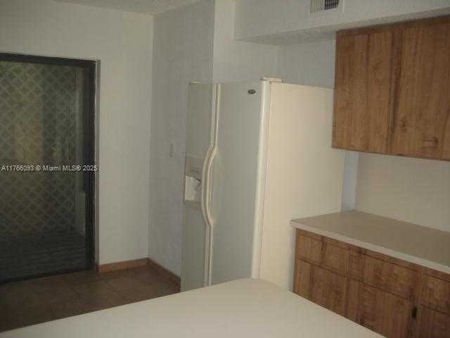 Small Image of 13224 SOUTH WEST 10 TE, Miami Number 18