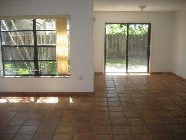 Small Image of 13224 SOUTH WEST 10 TE, Miami Number 2