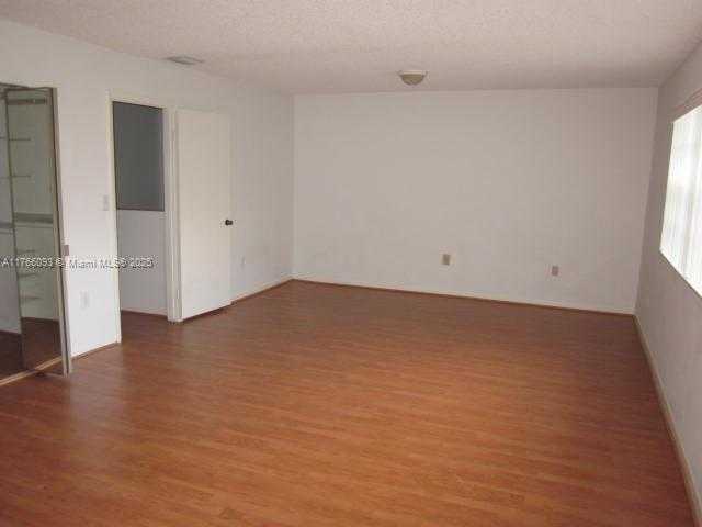 Small Image of 13224 SOUTH WEST 10 TE, Miami Number 26