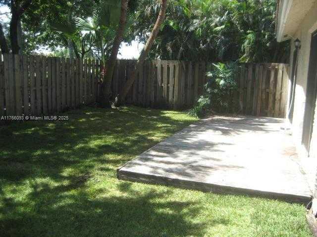 Small Image of 13224 SOUTH WEST 10 TE, Miami Number 8