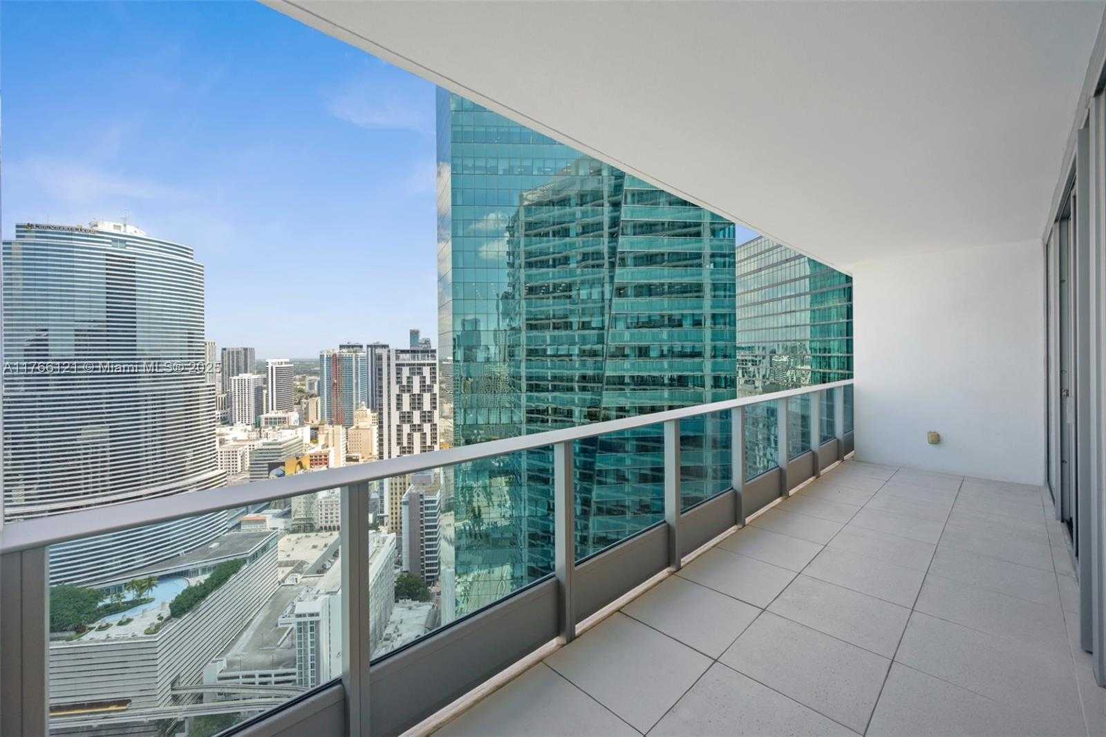 Small Image of 200 BISCAYNE WAY #4314, Miami Number 16