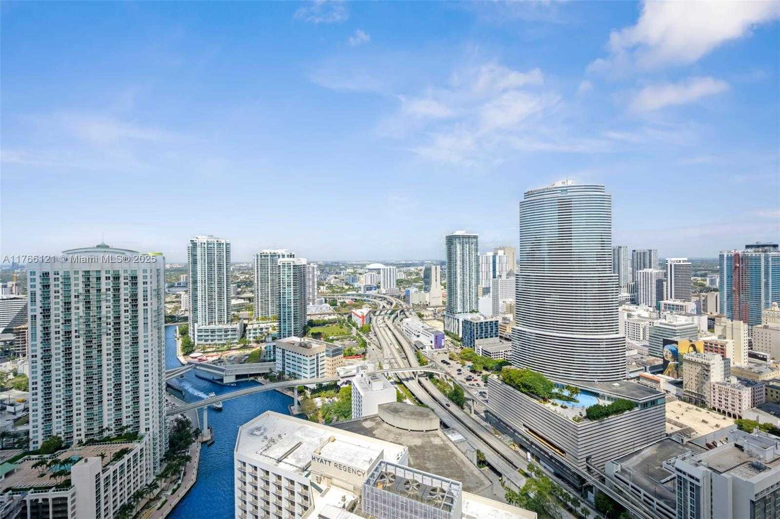 Small Image of 200 BISCAYNE WAY #4314, Miami Number 18