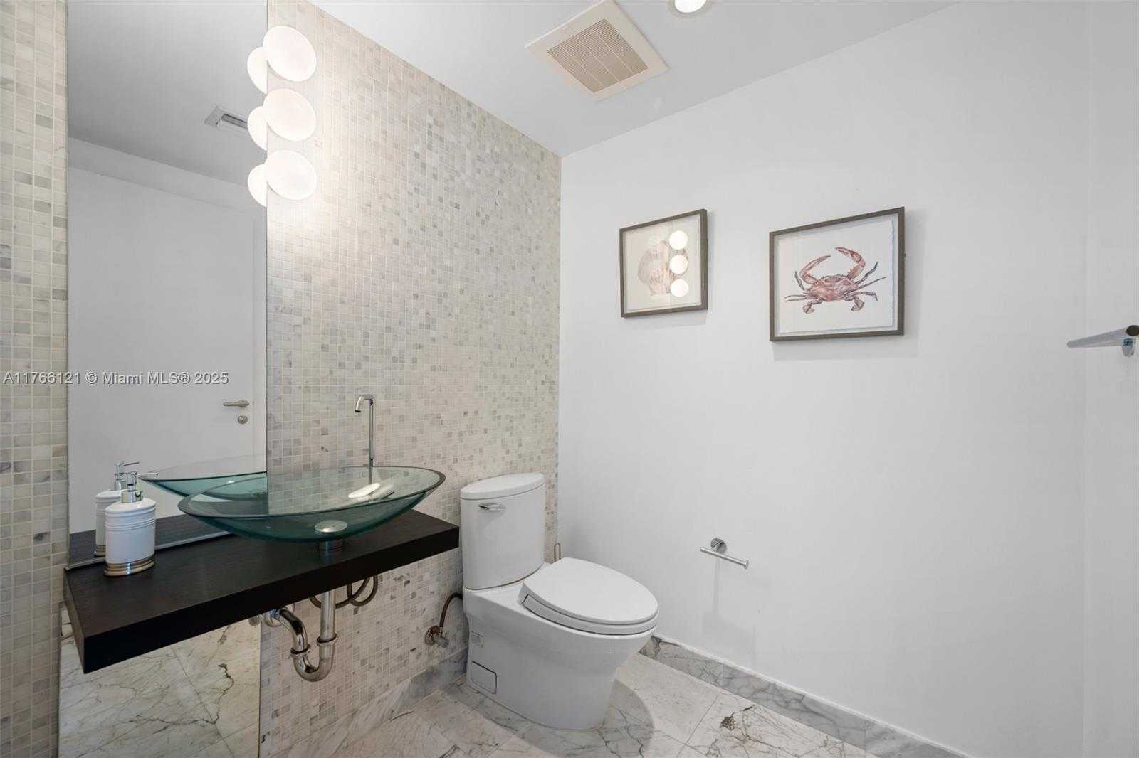 Small Image of 200 BISCAYNE WAY #4314, Miami Number 9
