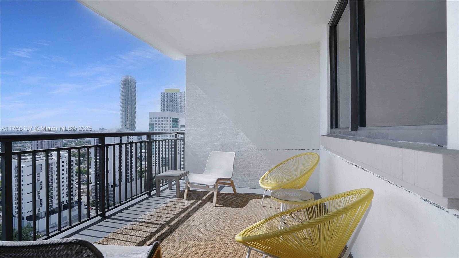 Small Image of 999 SOUTH WEST 1 AVE #2313, Miami Number 21