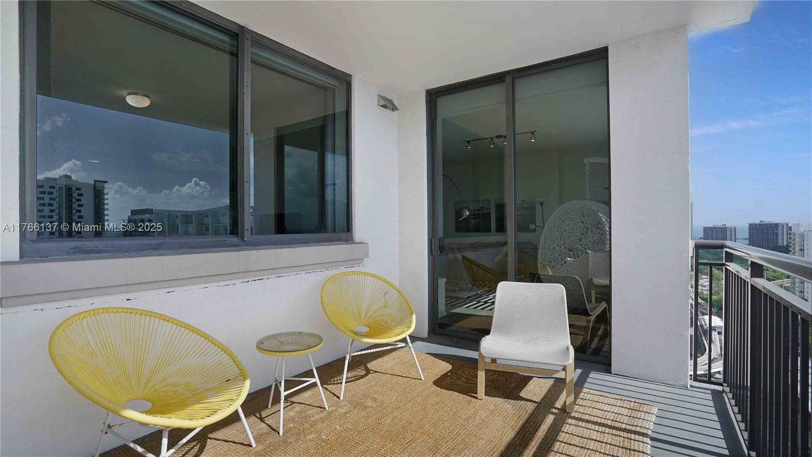 Small Image of 999 SOUTH WEST 1 AVE #2313, Miami Number 23