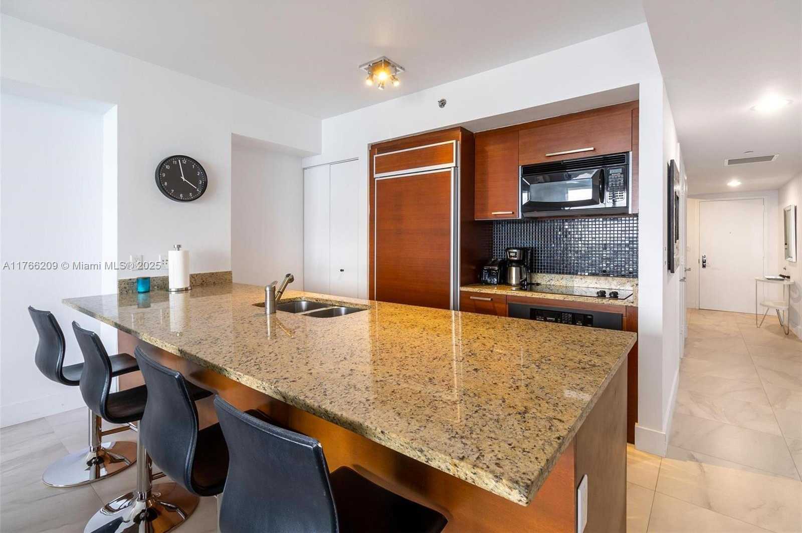 Small Image of 1830 SOUTH OCEAN DR #4705, Hallandale Beach Number 13
