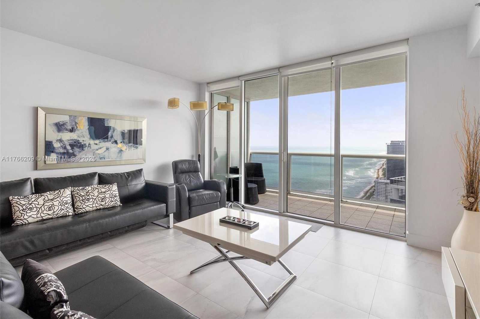 Small Image of 1830 SOUTH OCEAN DR #4705, Hallandale Beach Number 6