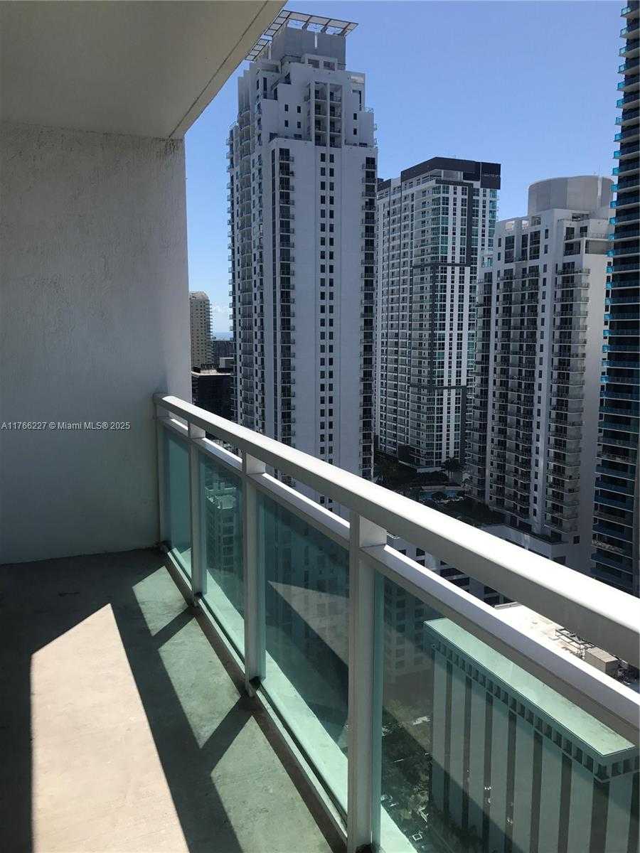 Small Image of 951 BRICKELL AVE #3009, Miami Number 16