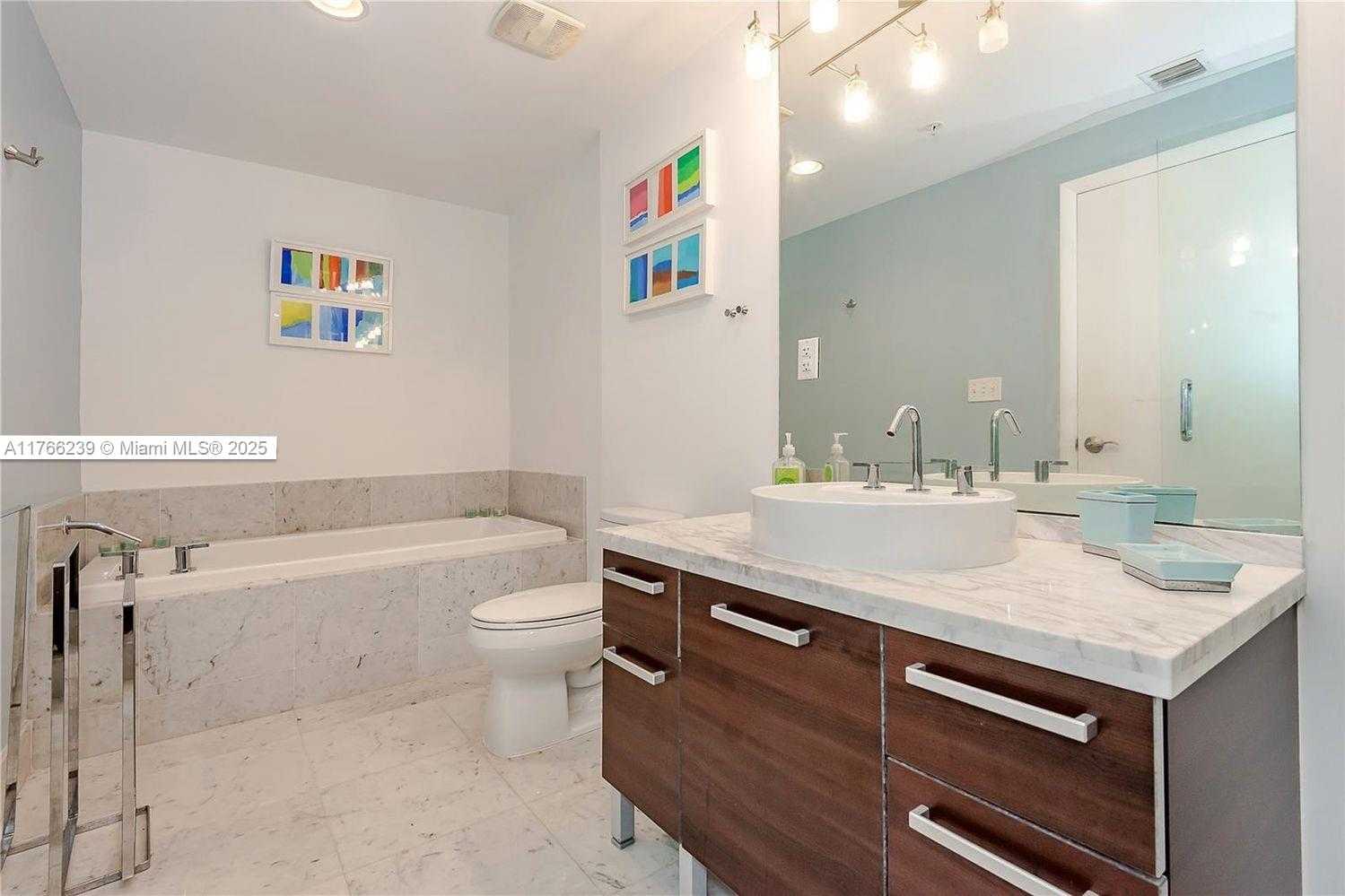 Small Image of 253 NORTH EAST 2ND ST #906, Miami Number 11