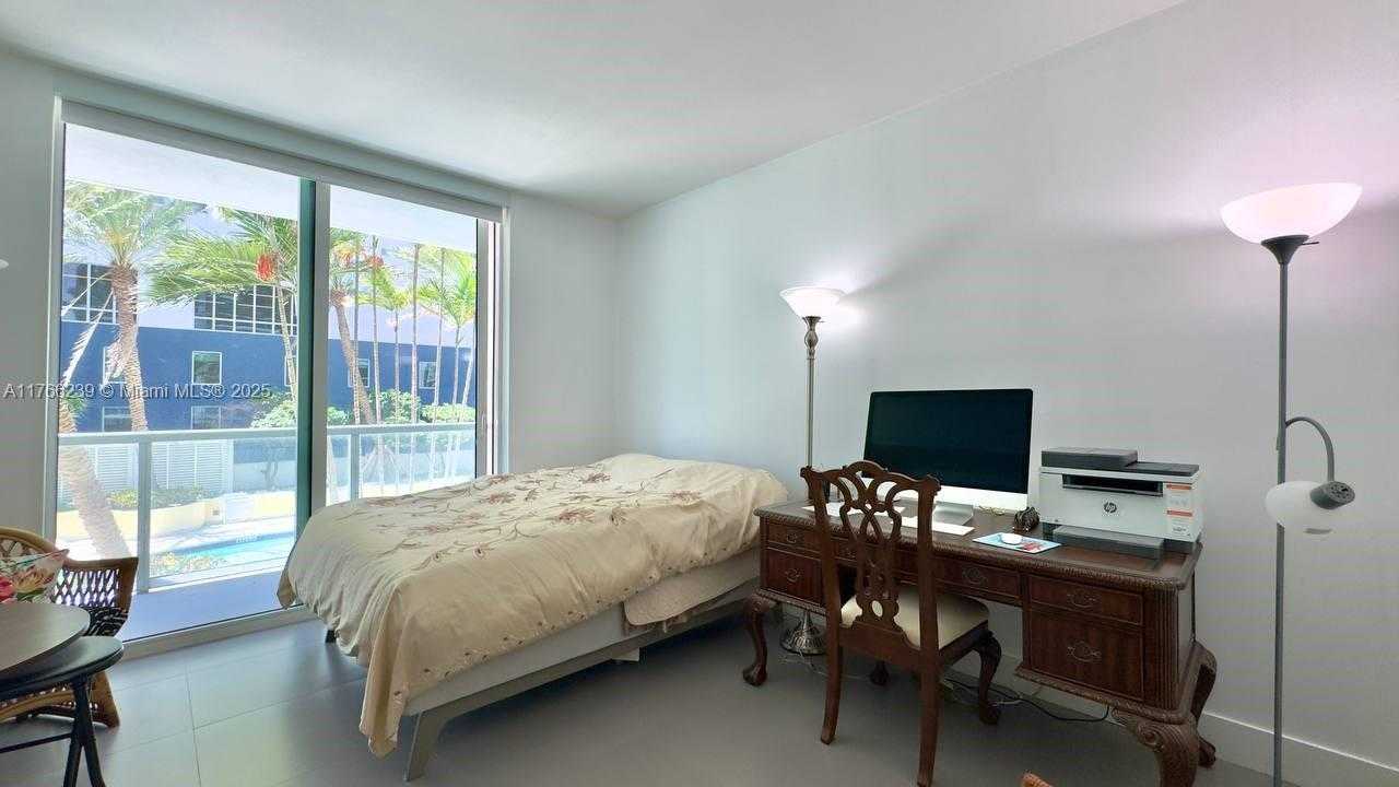 Small Image of 253 NORTH EAST 2ND ST #906, Miami Number 9