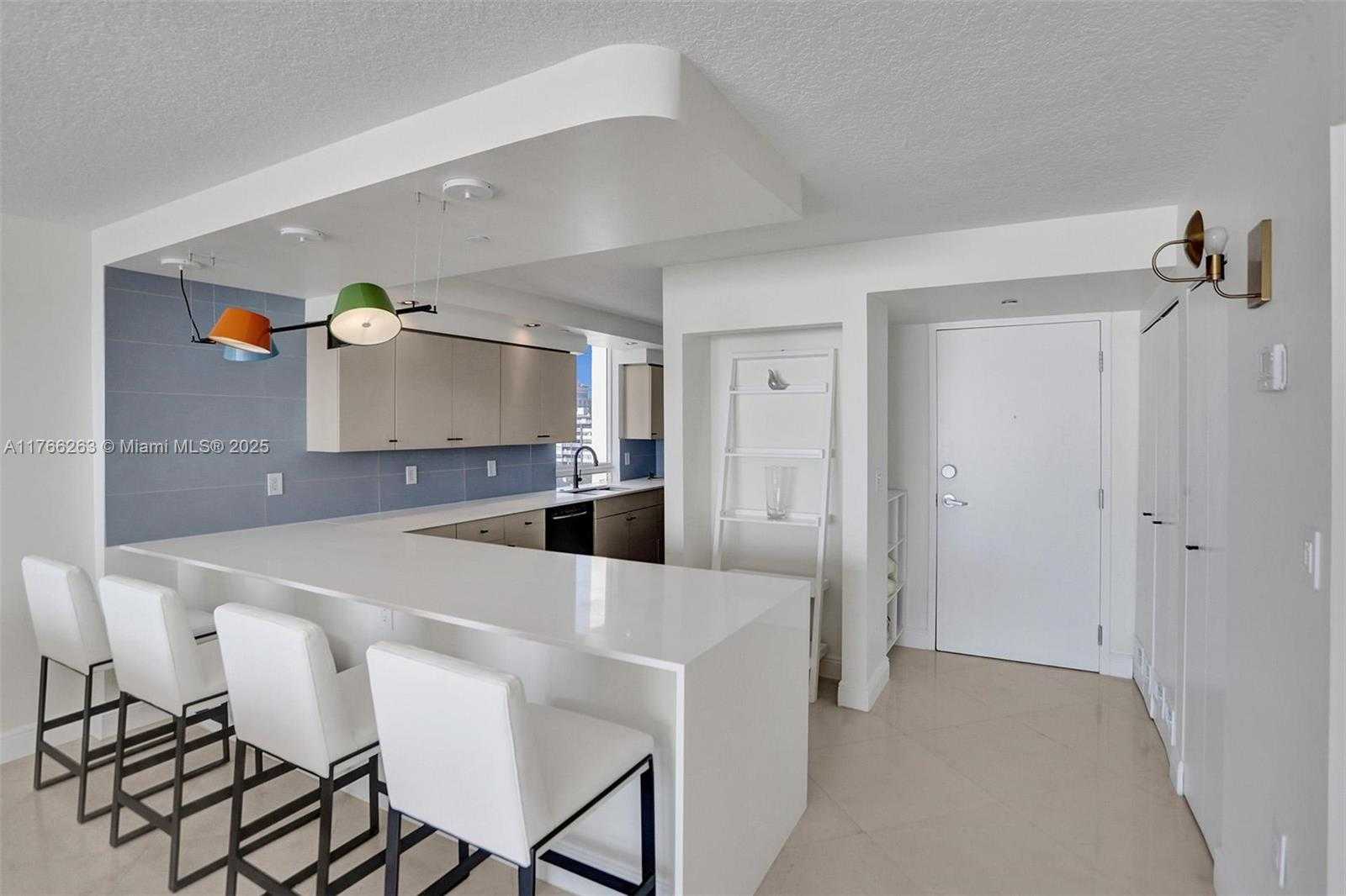 Small Image of 6917 COLLINS AVE #915, Miami Beach Number 6