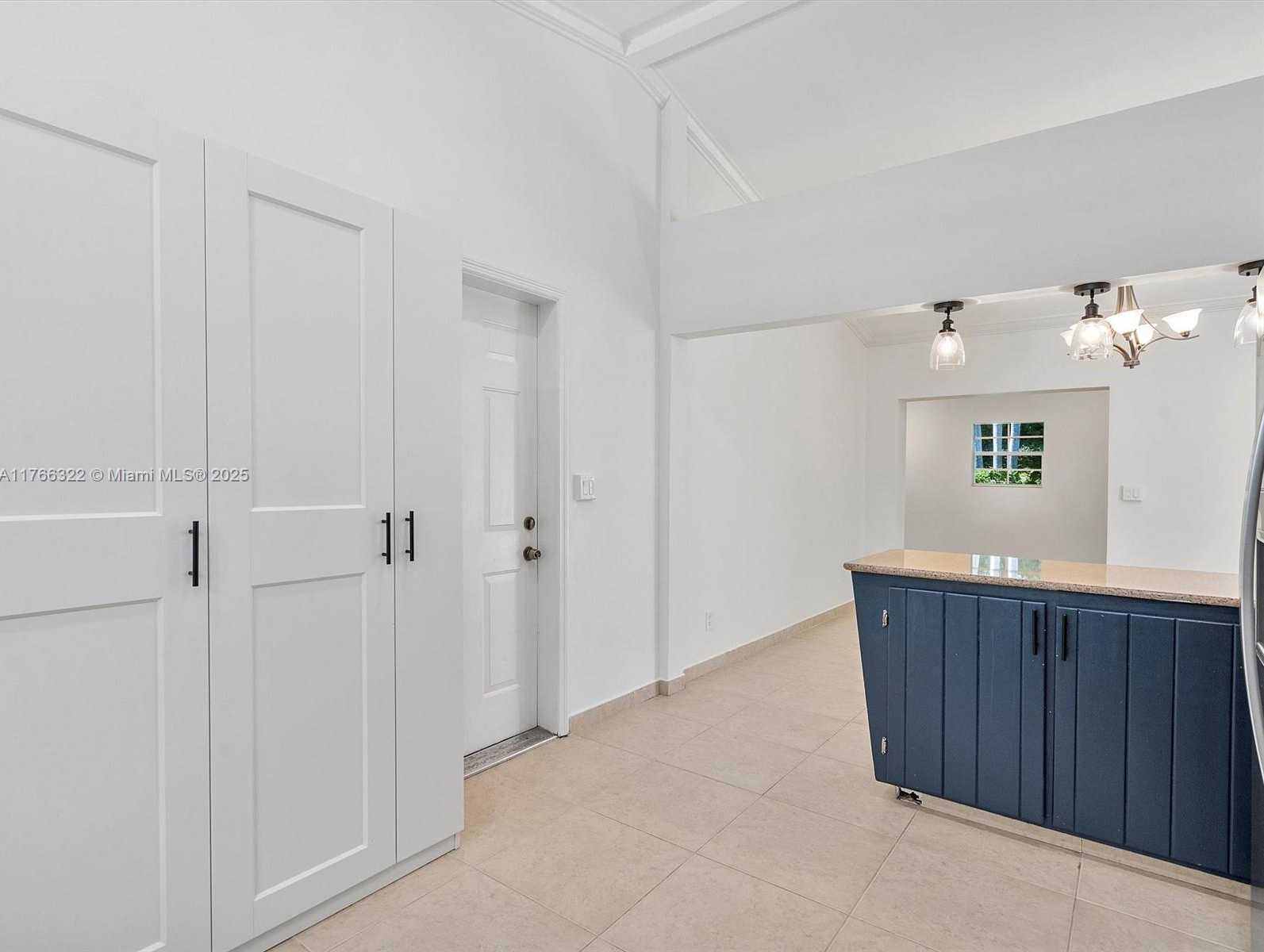 Small Image of 731 SISTINA AV, Coral Gables Number 15
