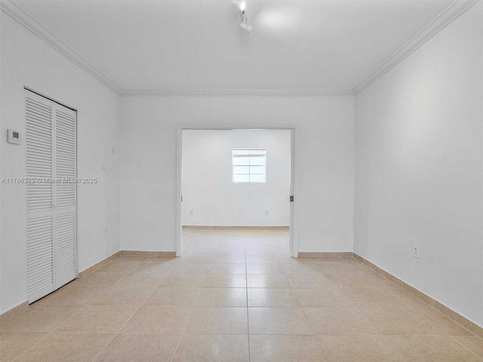 Small Image of 731 SISTINA AV, Coral Gables Number 28
