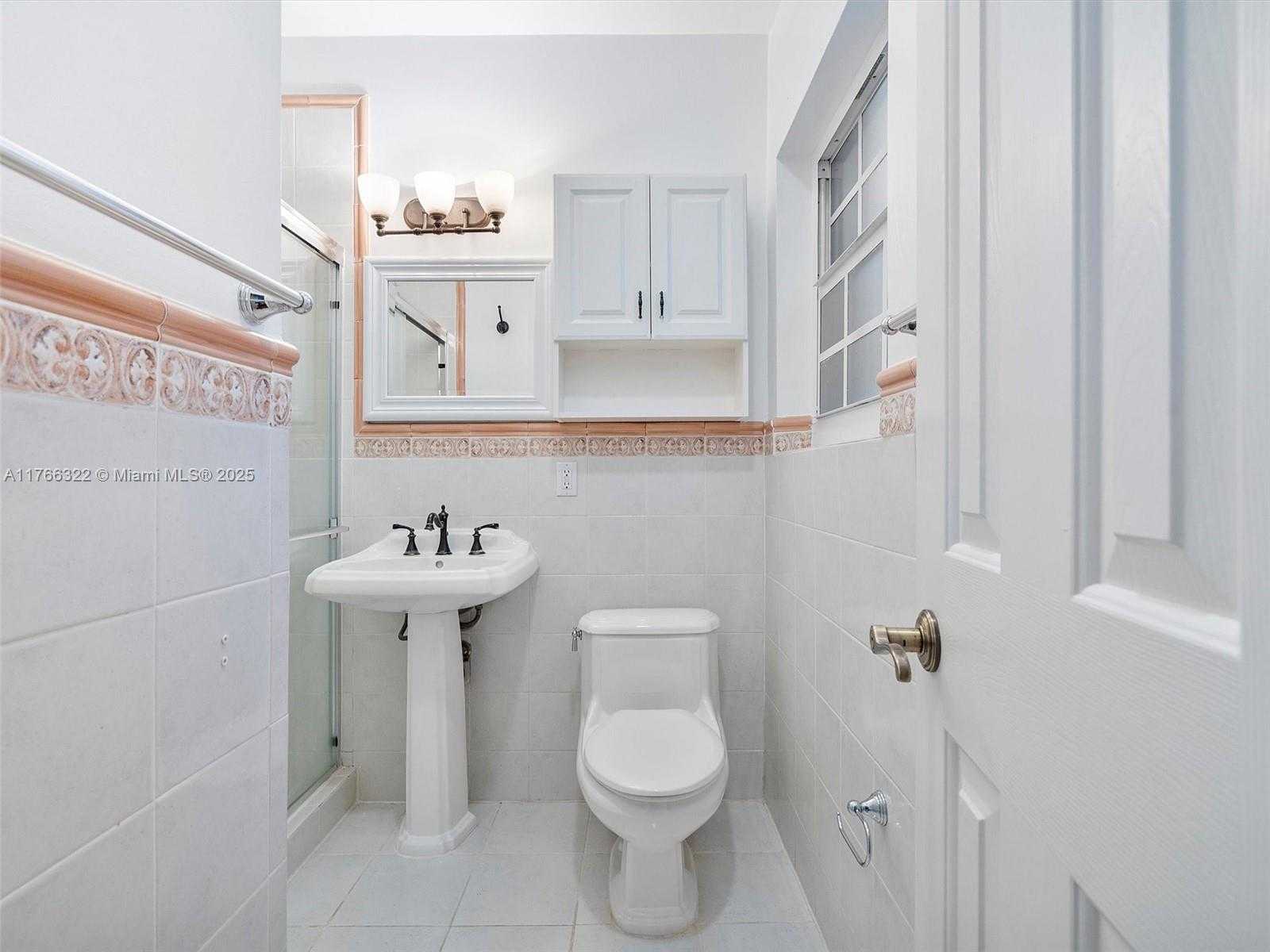 Small Image of 731 SISTINA AV, Coral Gables Number 35