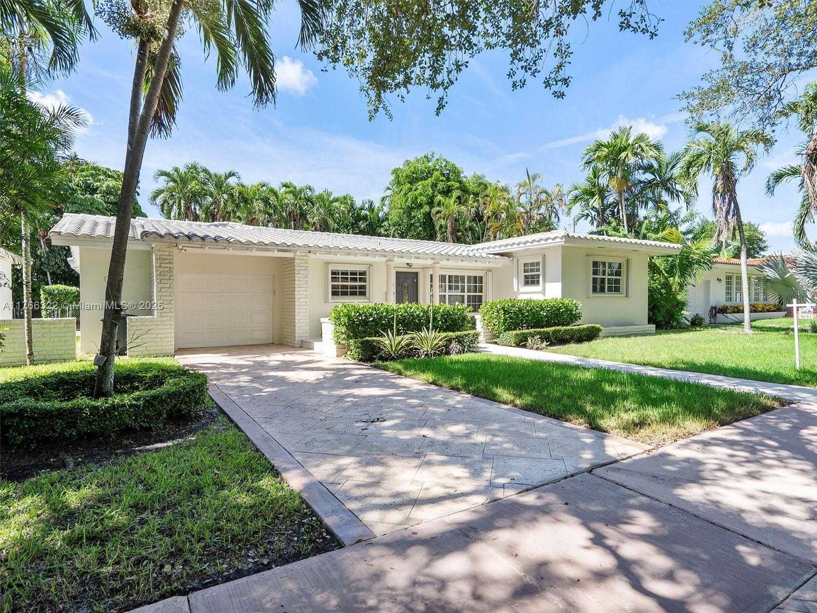 Small Image of 731 SISTINA AV, Coral Gables Number 51