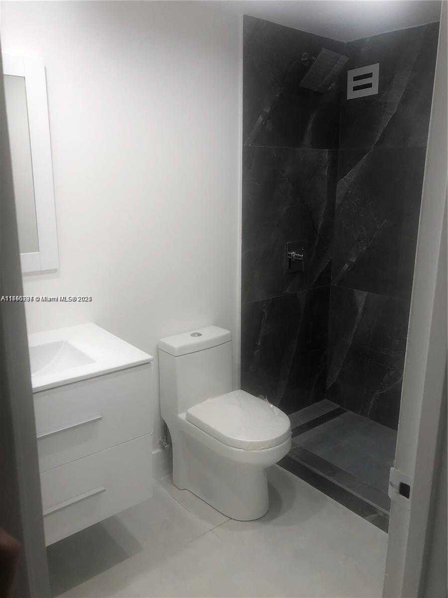 Small Image of 10185 COLLINS AVE #1022, Bal Harbour Number 5