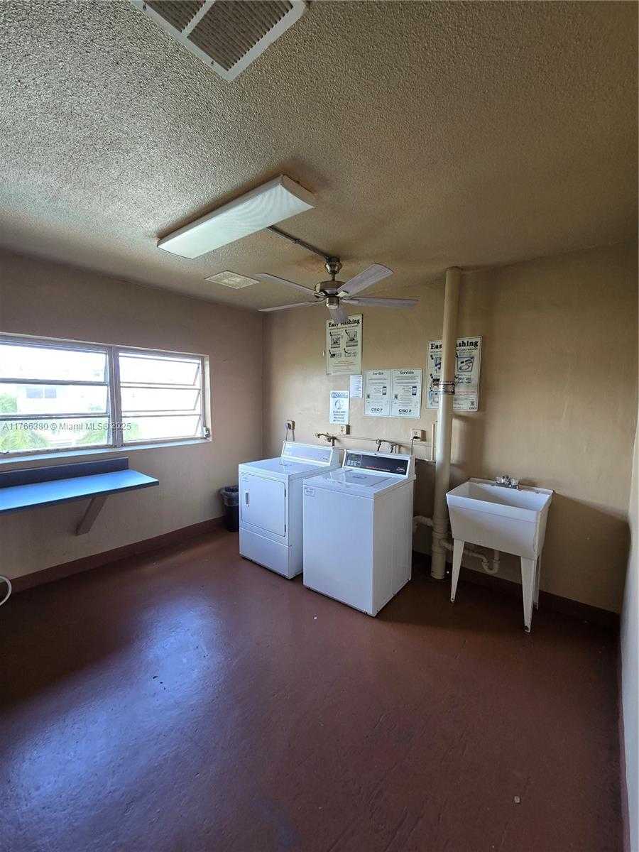 Small Image of 218 NORTH EAST 12TH AVE #502, Hallandale Beach Number 6