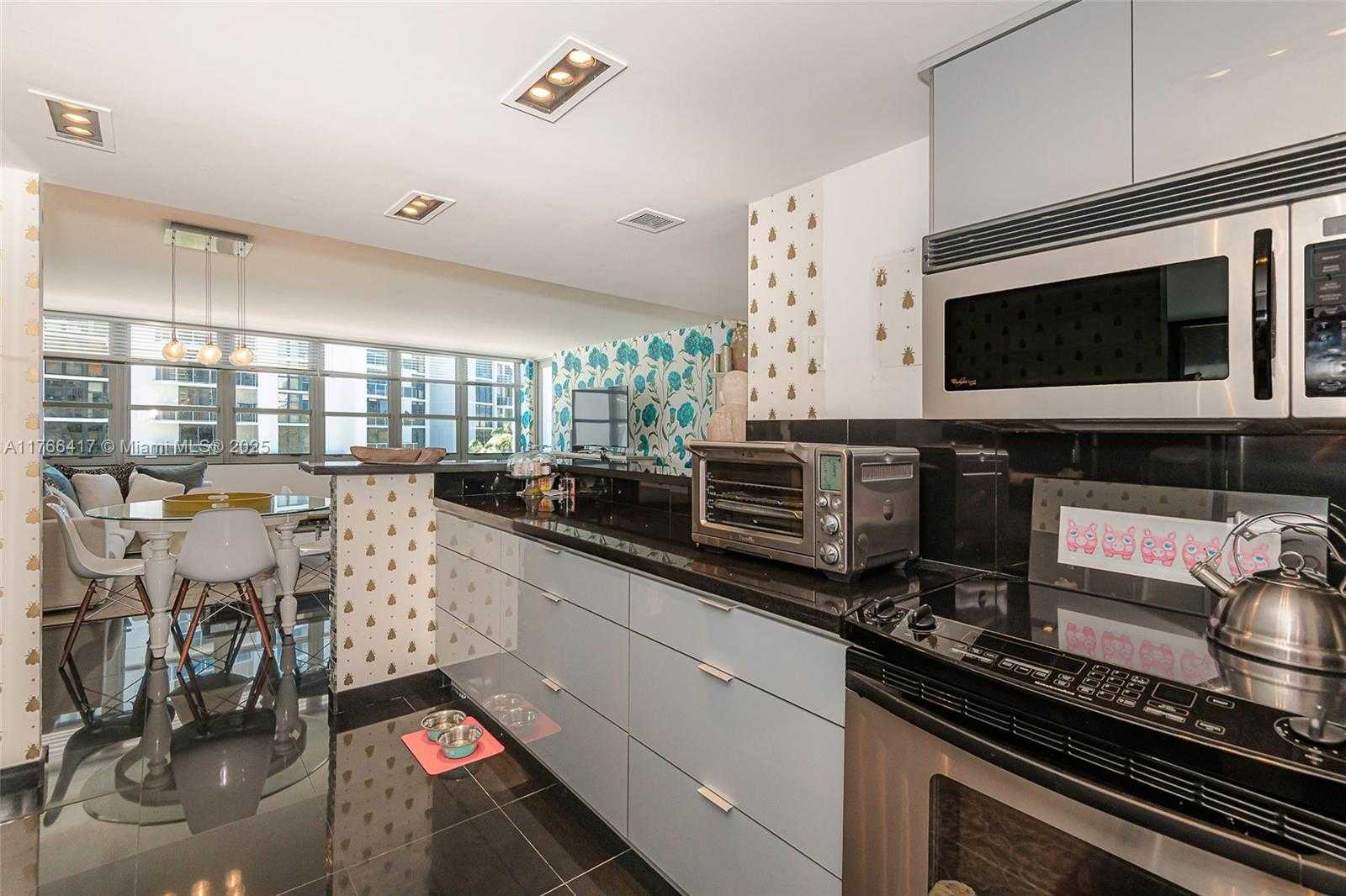 Small Image of 11 ISLAND AVE #409, Miami Beach Number 18