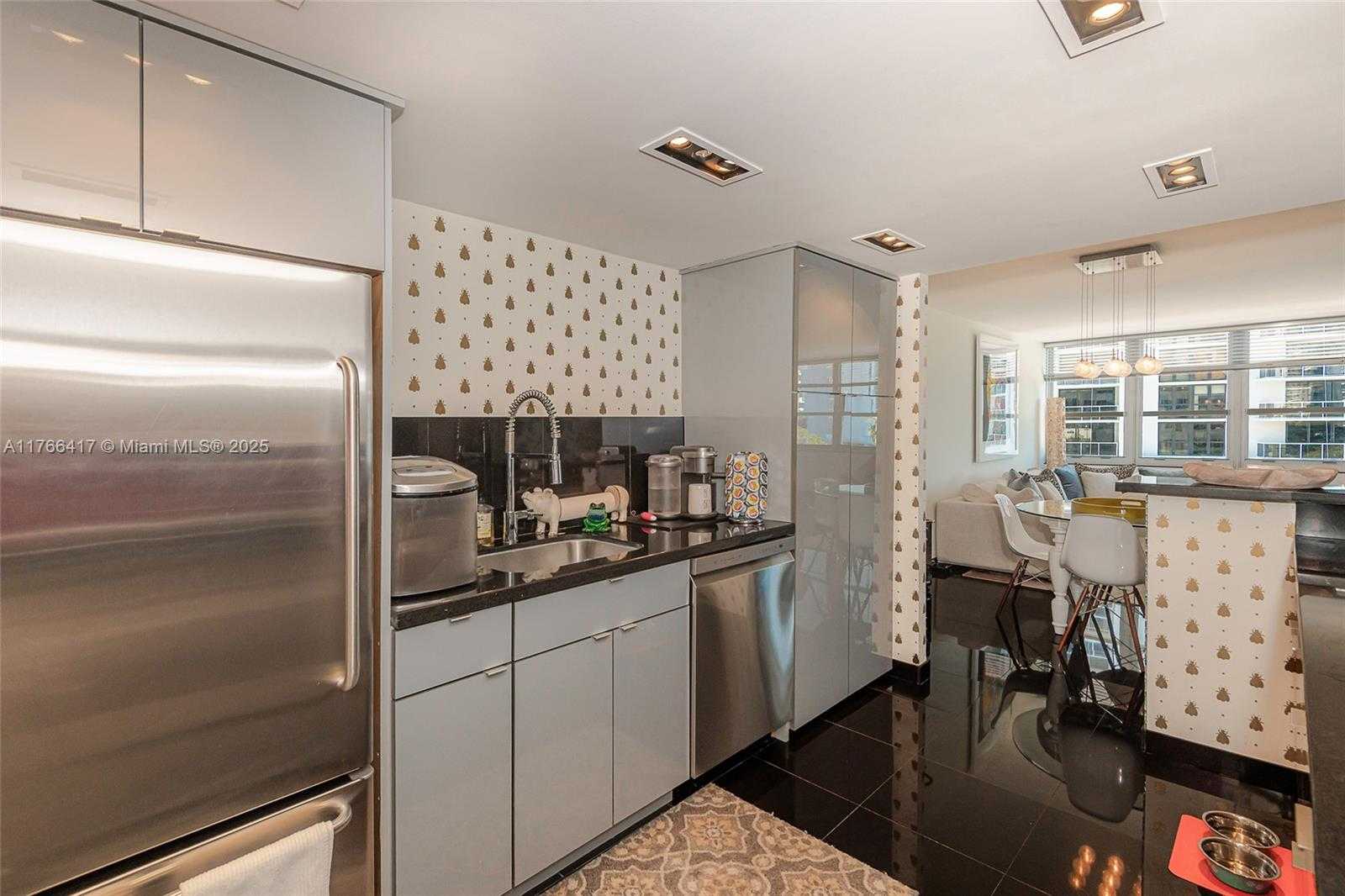 Small Image of 11 ISLAND AVE #409, Miami Beach Number 19