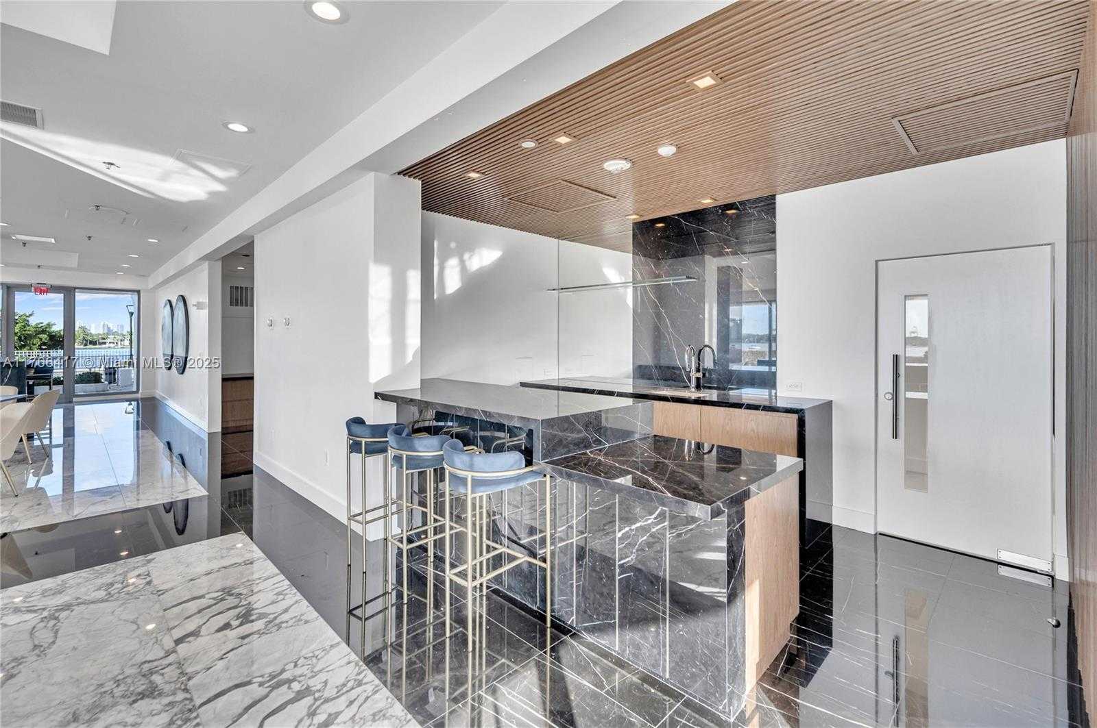 Small Image of 11 ISLAND AVE #409, Miami Beach Number 28