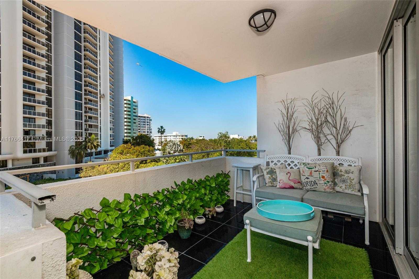 Small Image of 11 ISLAND AVE #409, Miami Beach Number 6