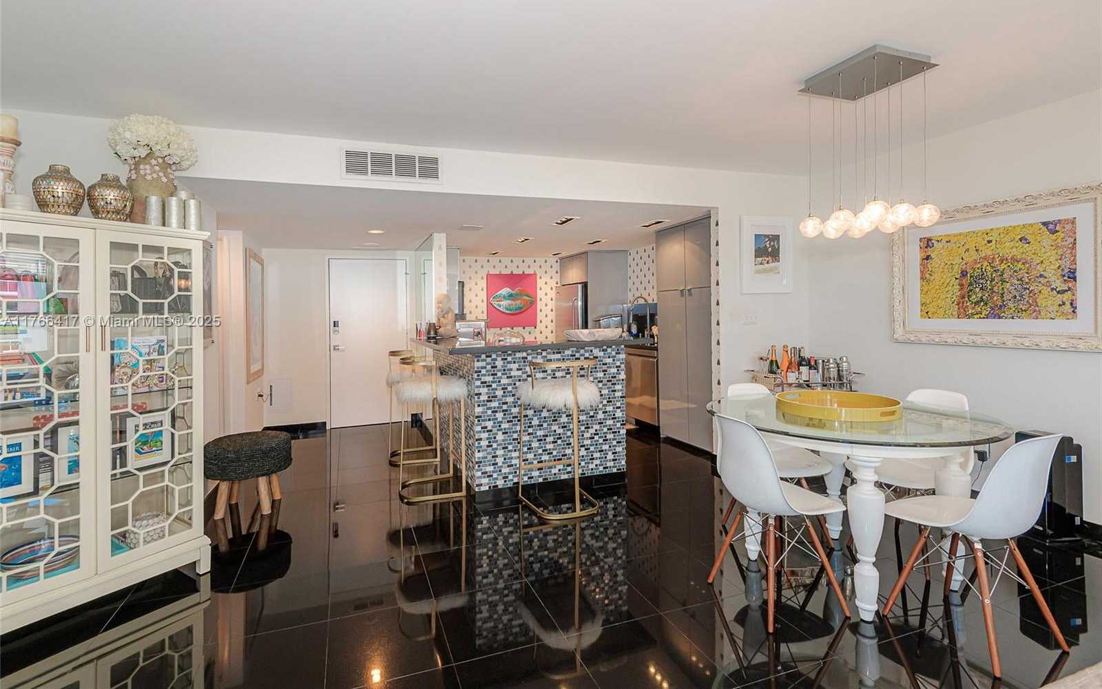Small Image of 11 ISLAND AVE #409, Miami Beach Number 8